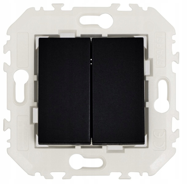 Efapel Quadro Dvojitý Křížový Spojovač 45050KWPM