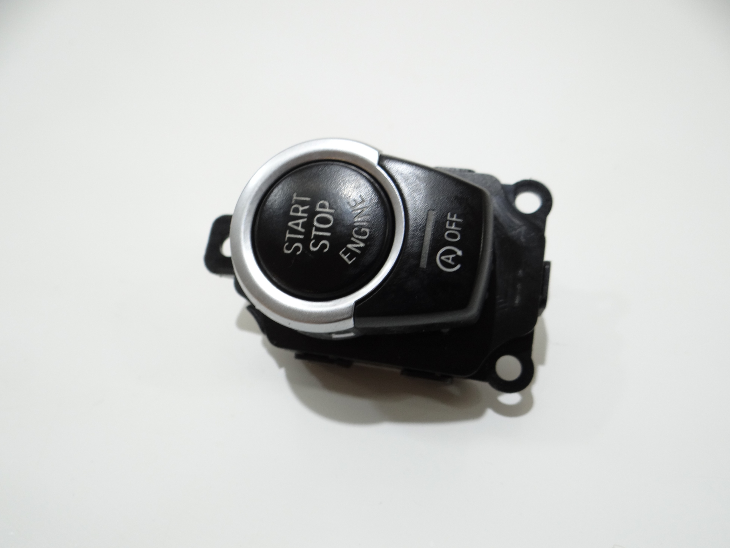 button switch START STOP BMW F10 F11 9263437 (20189733)
