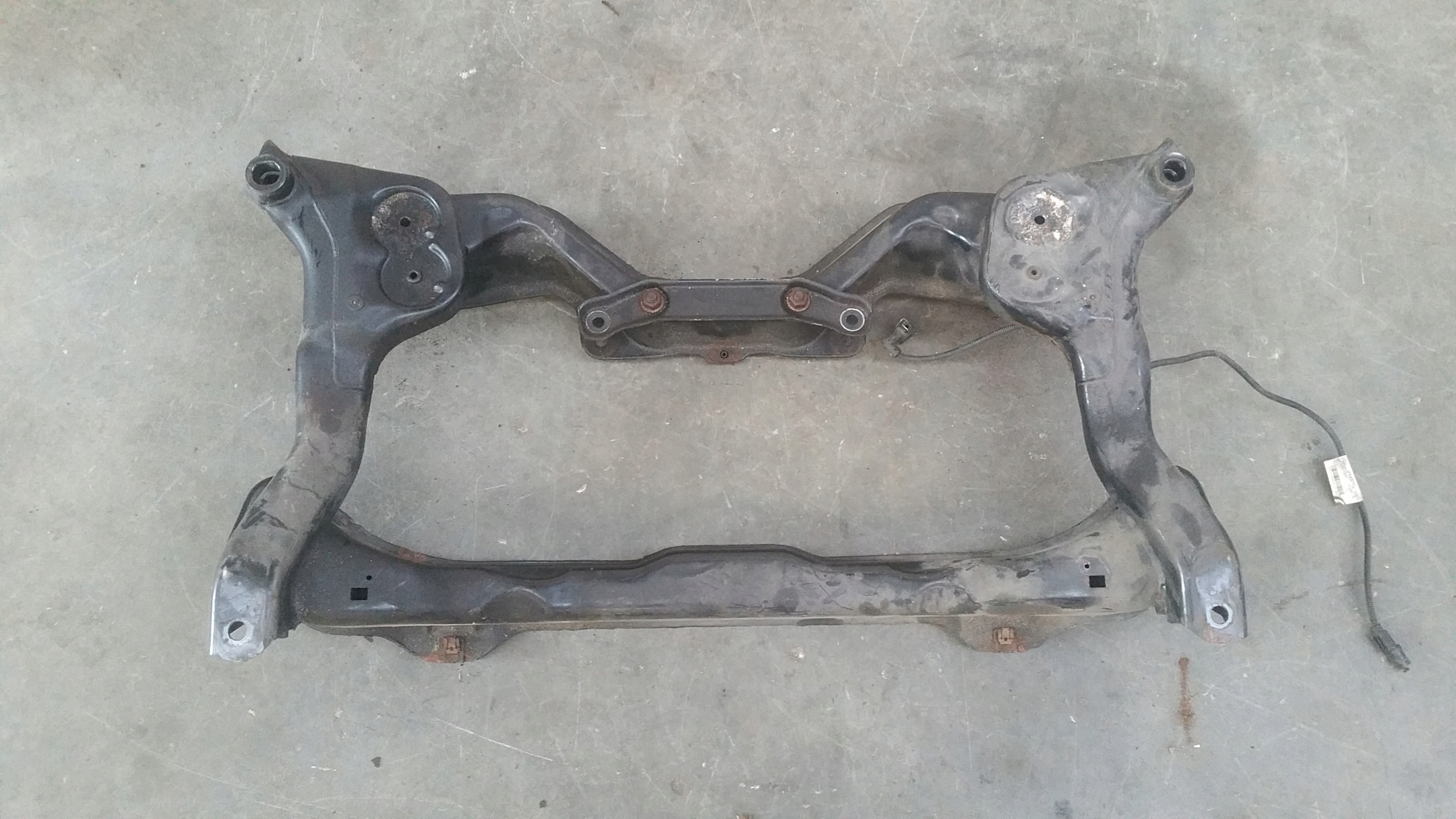 axle beam subframe front Mercedes W171
