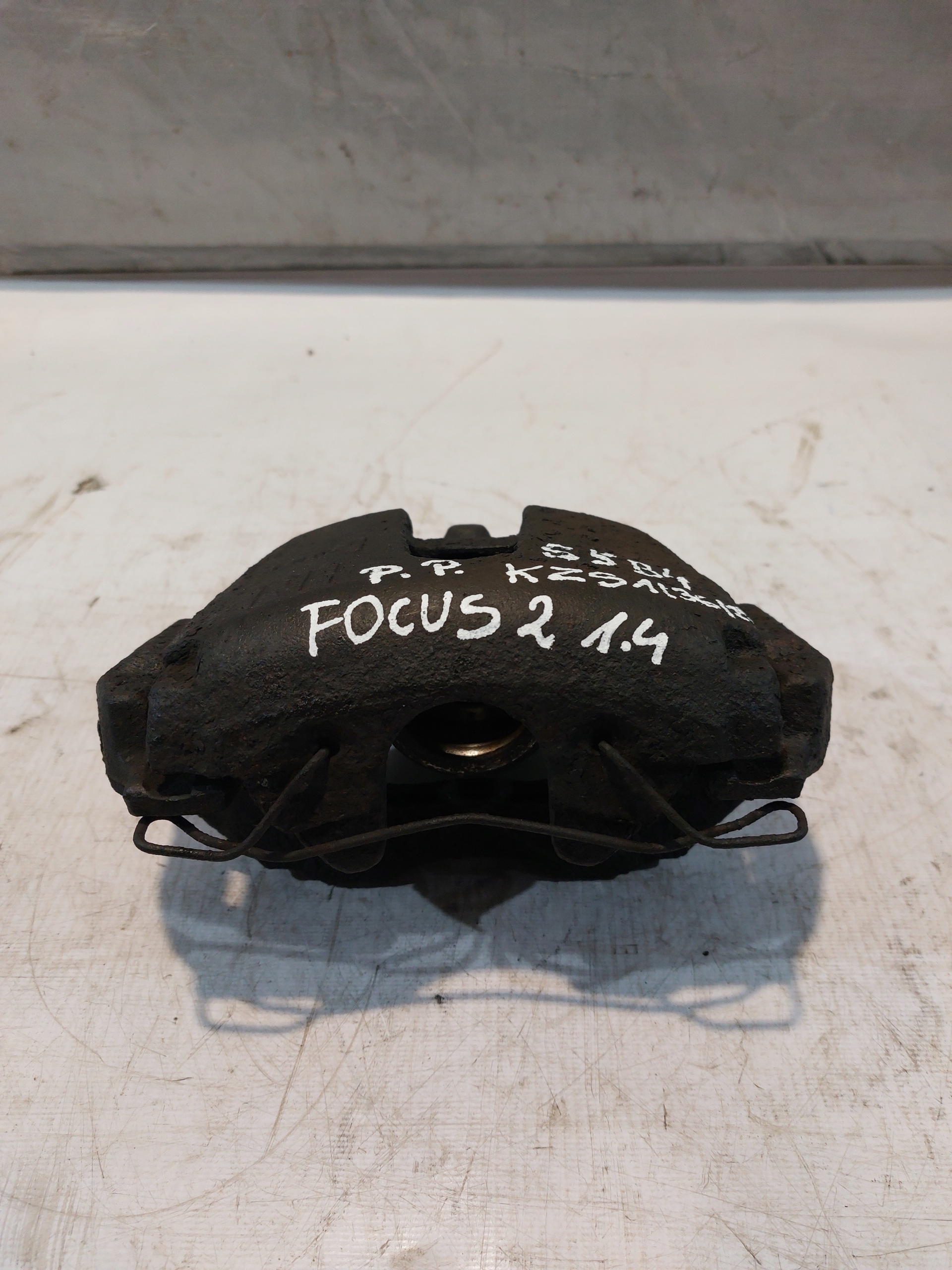 caliper brake right front FORD FOCUS MK2 MKII 1.4
