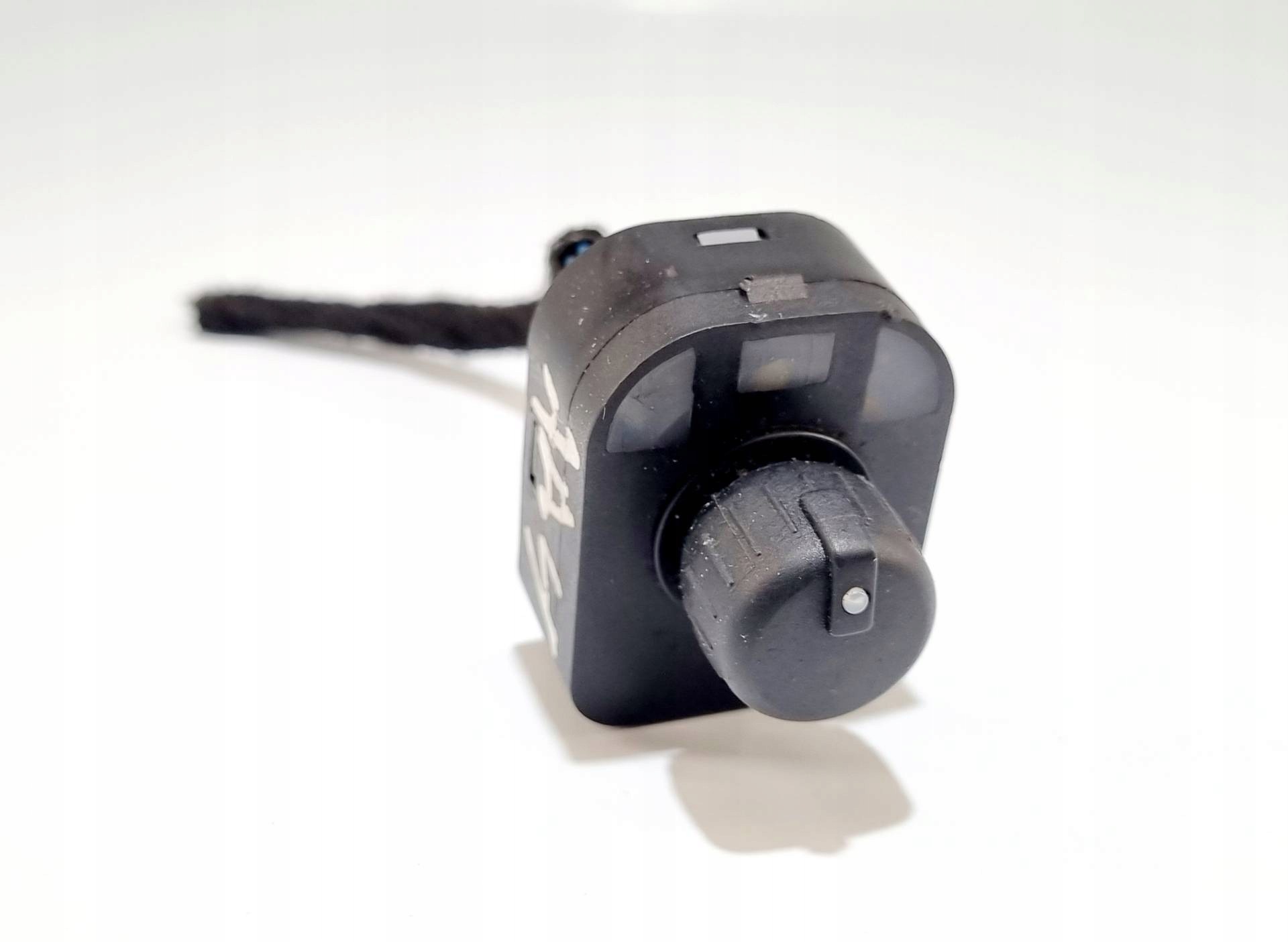 button control of mirrors bocznych Audi A4 B7 2005 8E0959565
