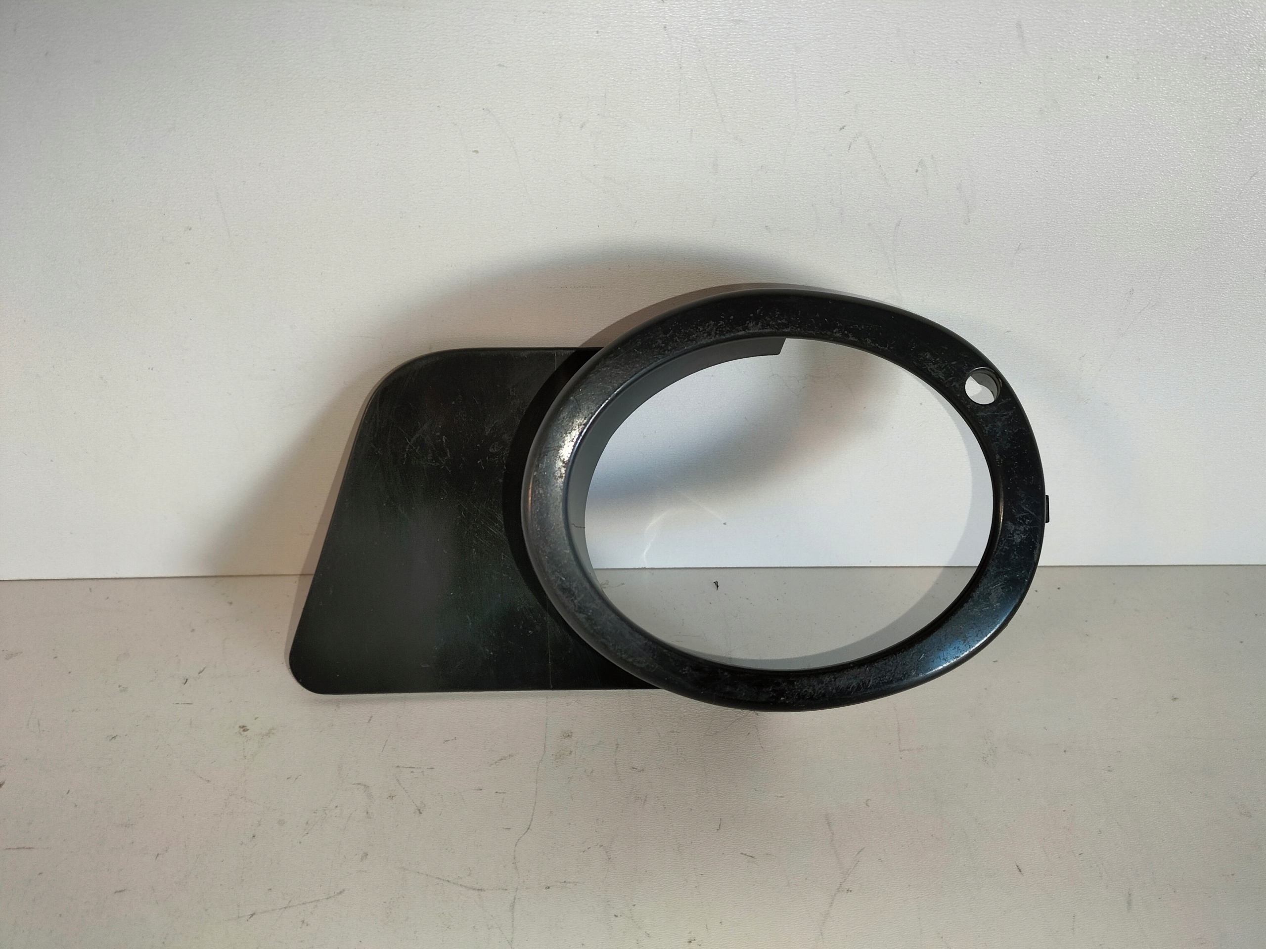 grille of a bumper frame fog lights front left BMW 5 E39 96- M5 m-packet