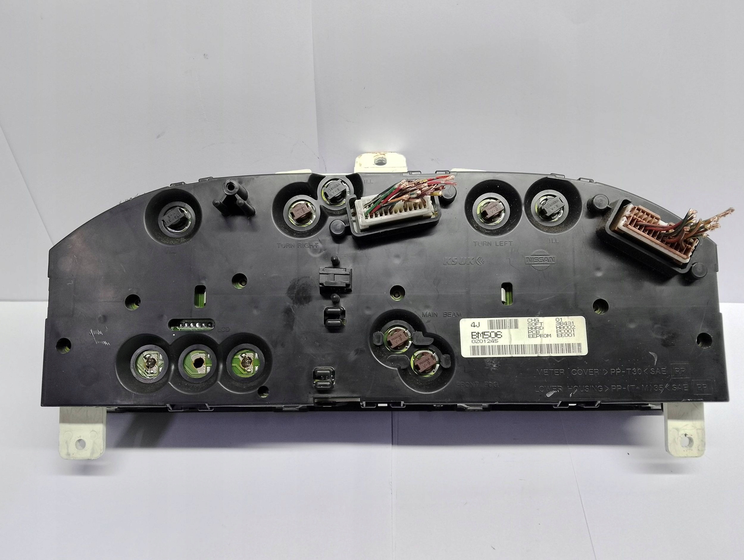 dials dials Nissan Almera N16 BM506