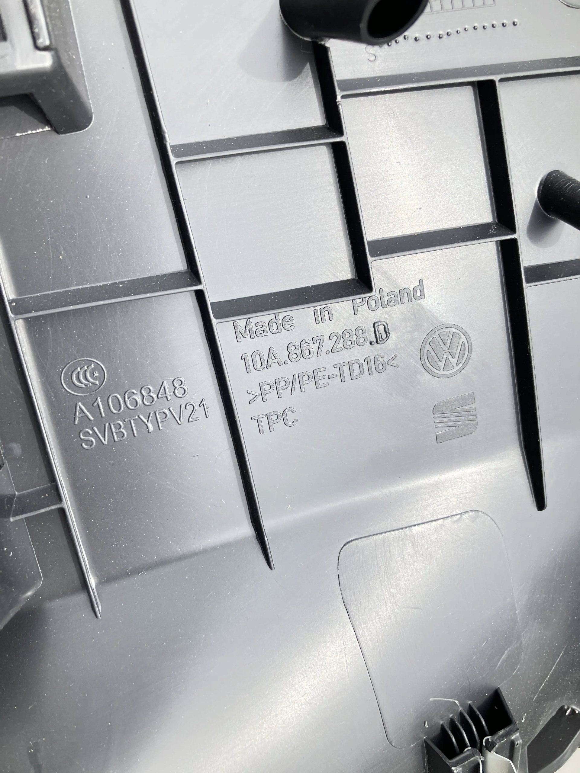 OSŁONA SŁUPKA C PRAWA VW ID.3 ID 3