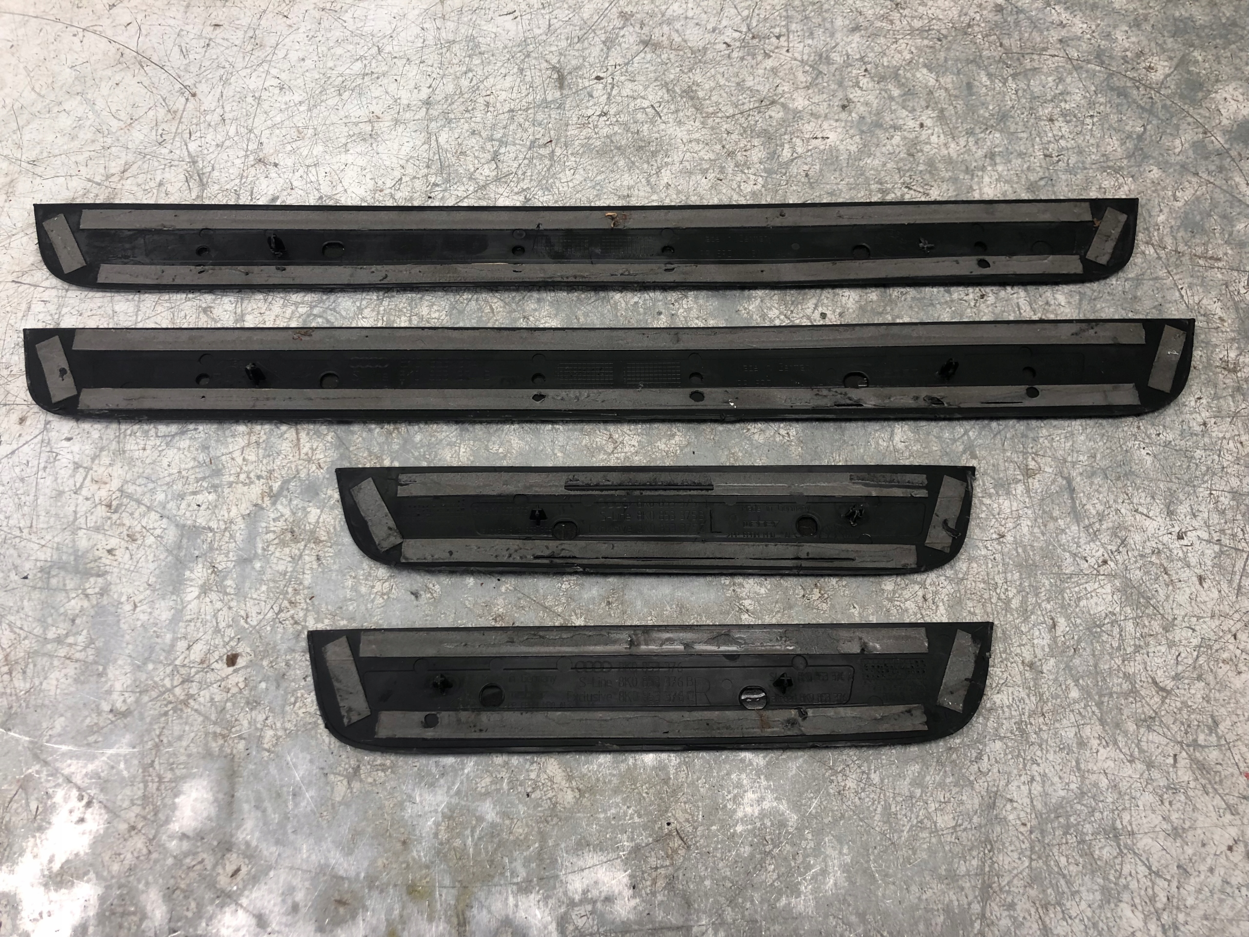 moulding threshold S-LINE AUDI A4 B8 KOMPLET