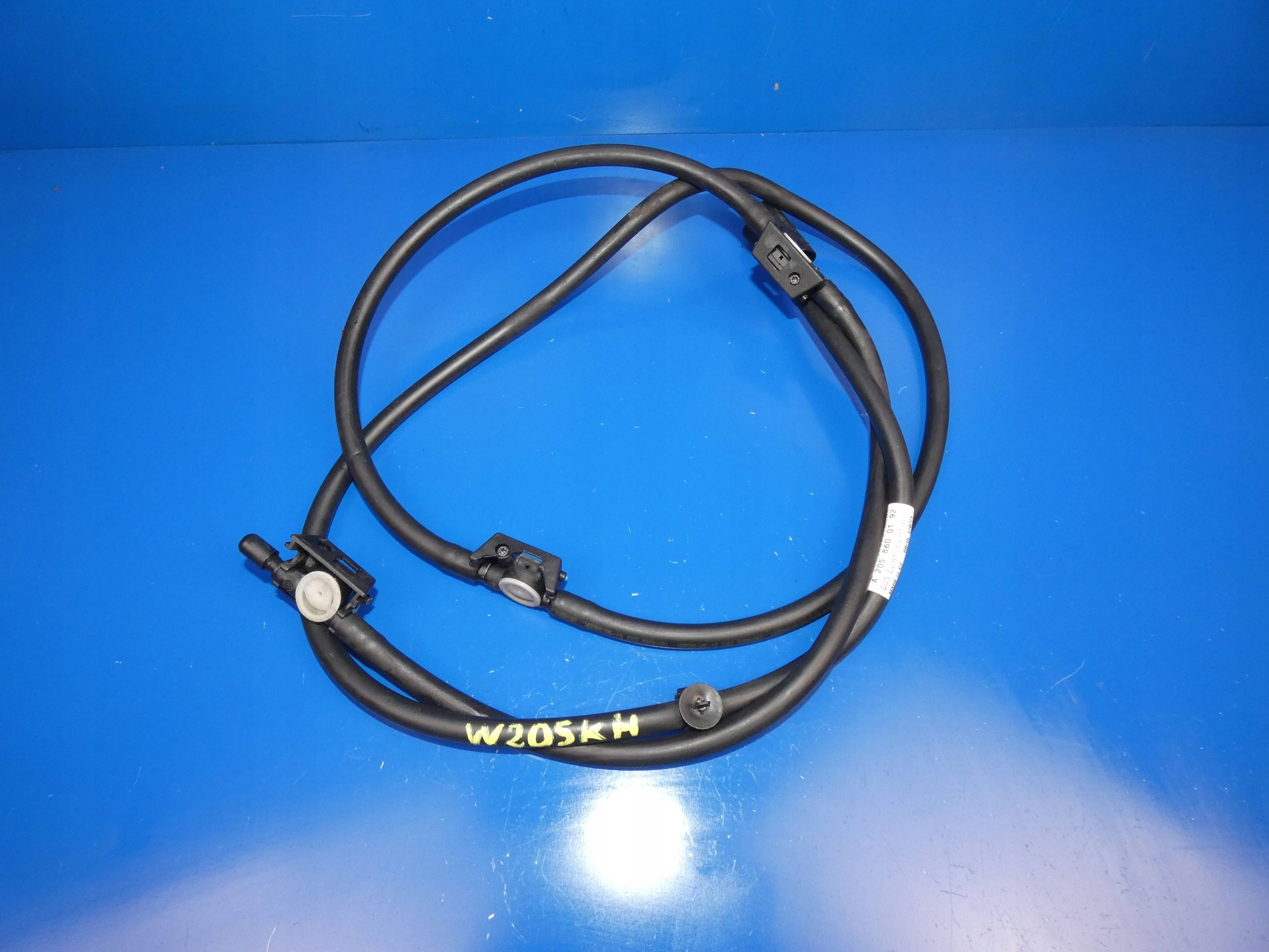 Mercedes-Benz C W205 2016 Wąż płynu do spryskiwacza szyby przedniej / czoł