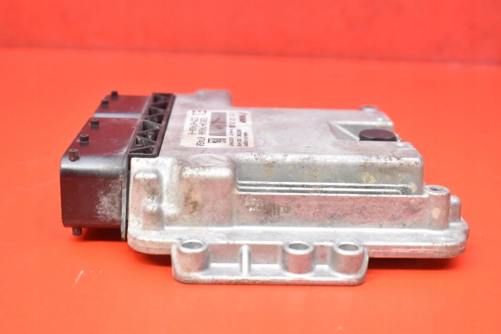 control unit computer of the engine 33910-74S00 SUZUKI VITARA 3 III 1.4 B-JET HYBRID