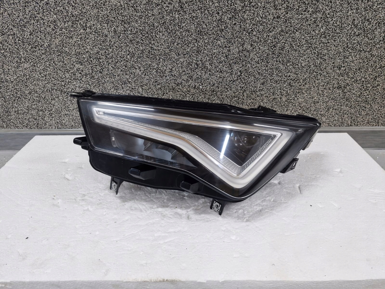 light left Seat Ateca LIFT Cupra Ateca Full Led