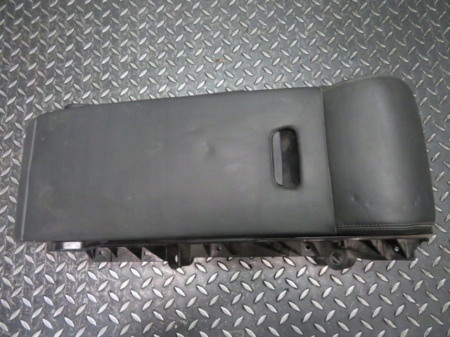 PODŁOKIETNIKI TYŁ TYLNI PODPRACIE AUDI A8 D4 4H