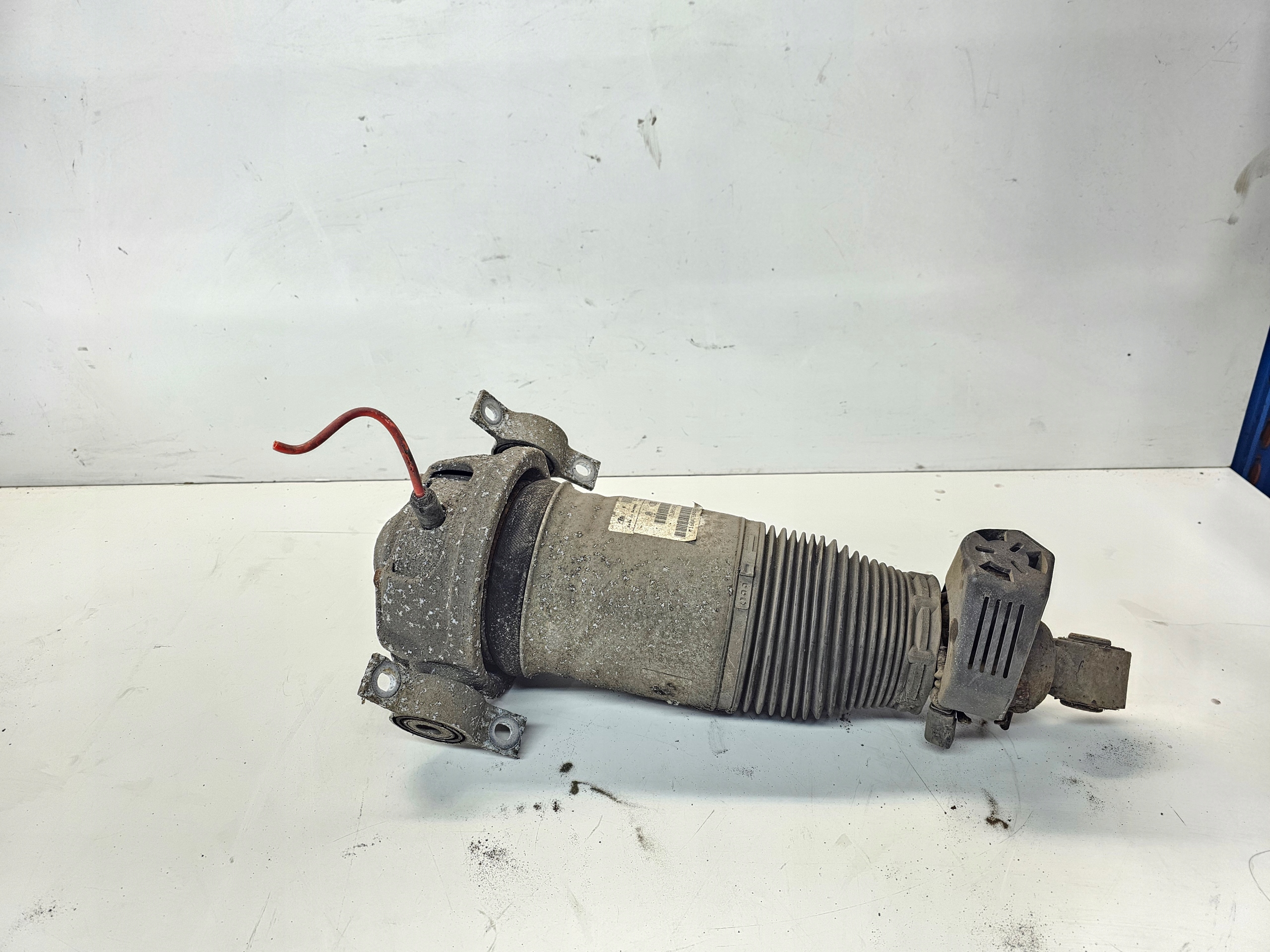 shock absorber MIECH left rear part AUDI Q7 4L 7L8616019