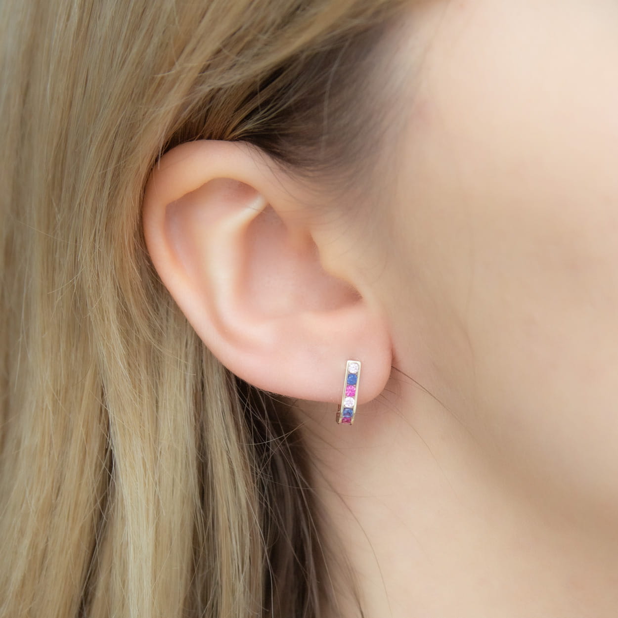 Złote kolczyki z kolorowymi cyrkoniami Verona 1752 Marka Verona