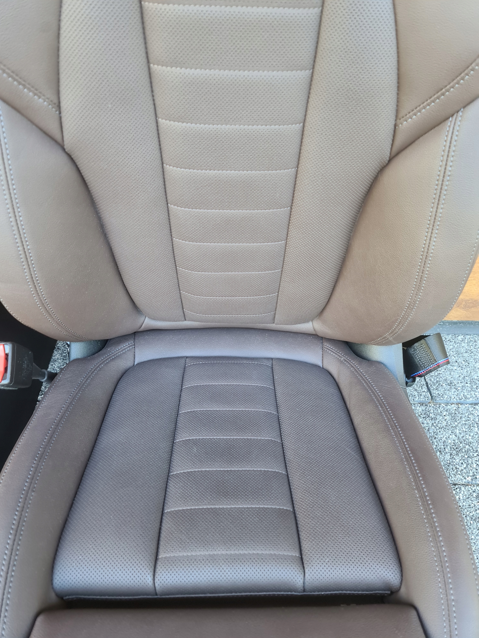 BMW G26 I4 комплект кресла MOKKA
