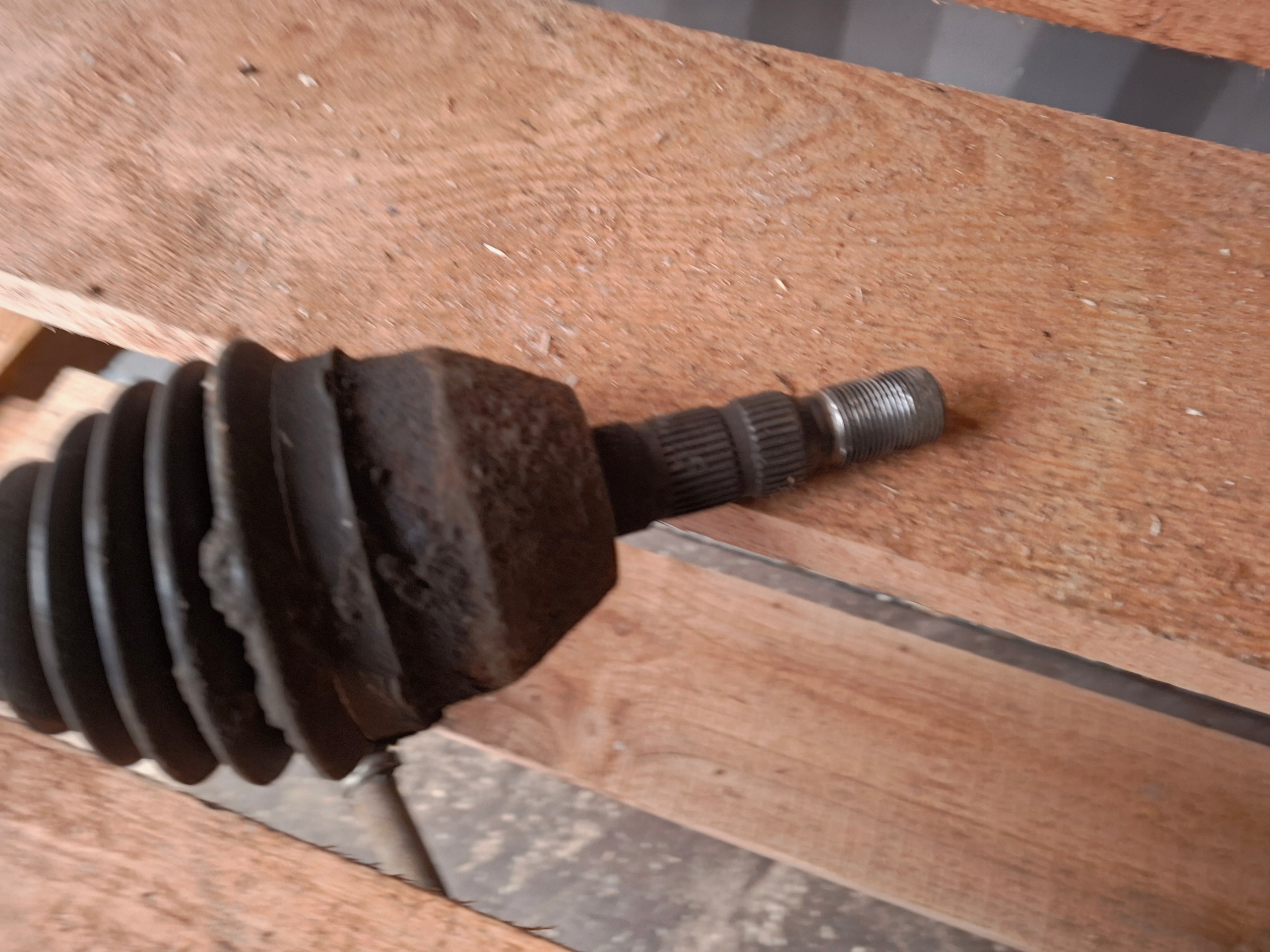 semi-axis left short. OPEL ASTRA H 1.3 CDT