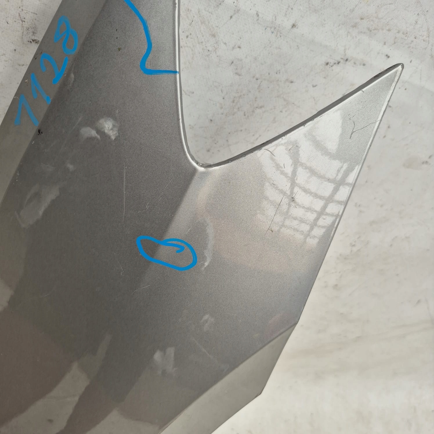 VW GOLF SPORTSVAN 14-20 fender front front right