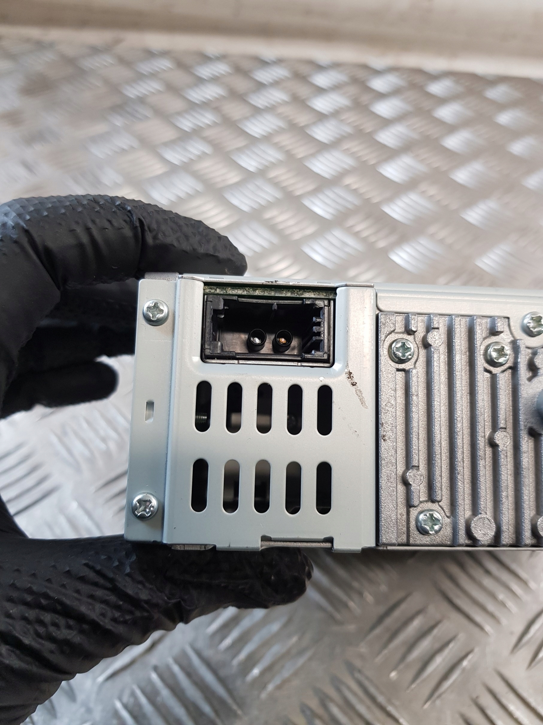 RADIO lettore CD 30732850AA VOLVO V50 e LIFT 07R