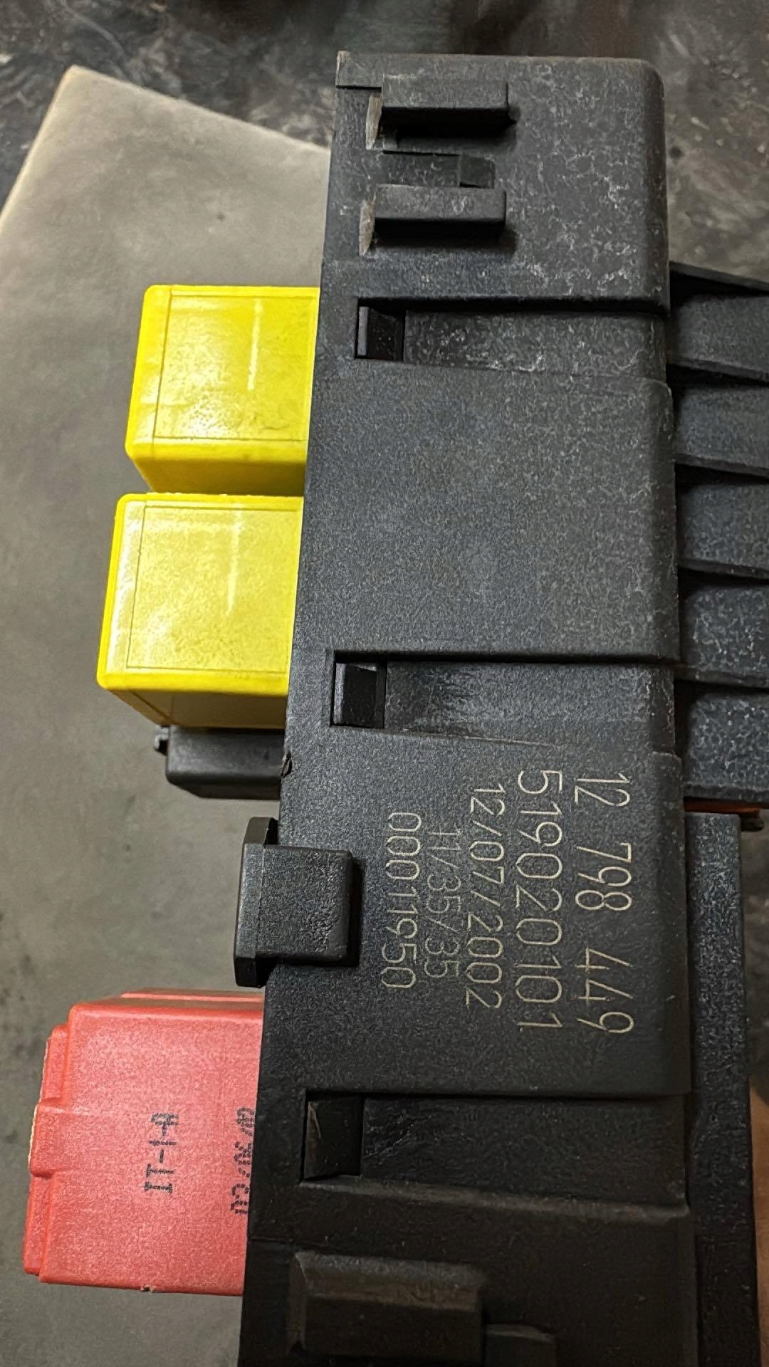 Module fusibles SAAB 9-3 II 93 12798449