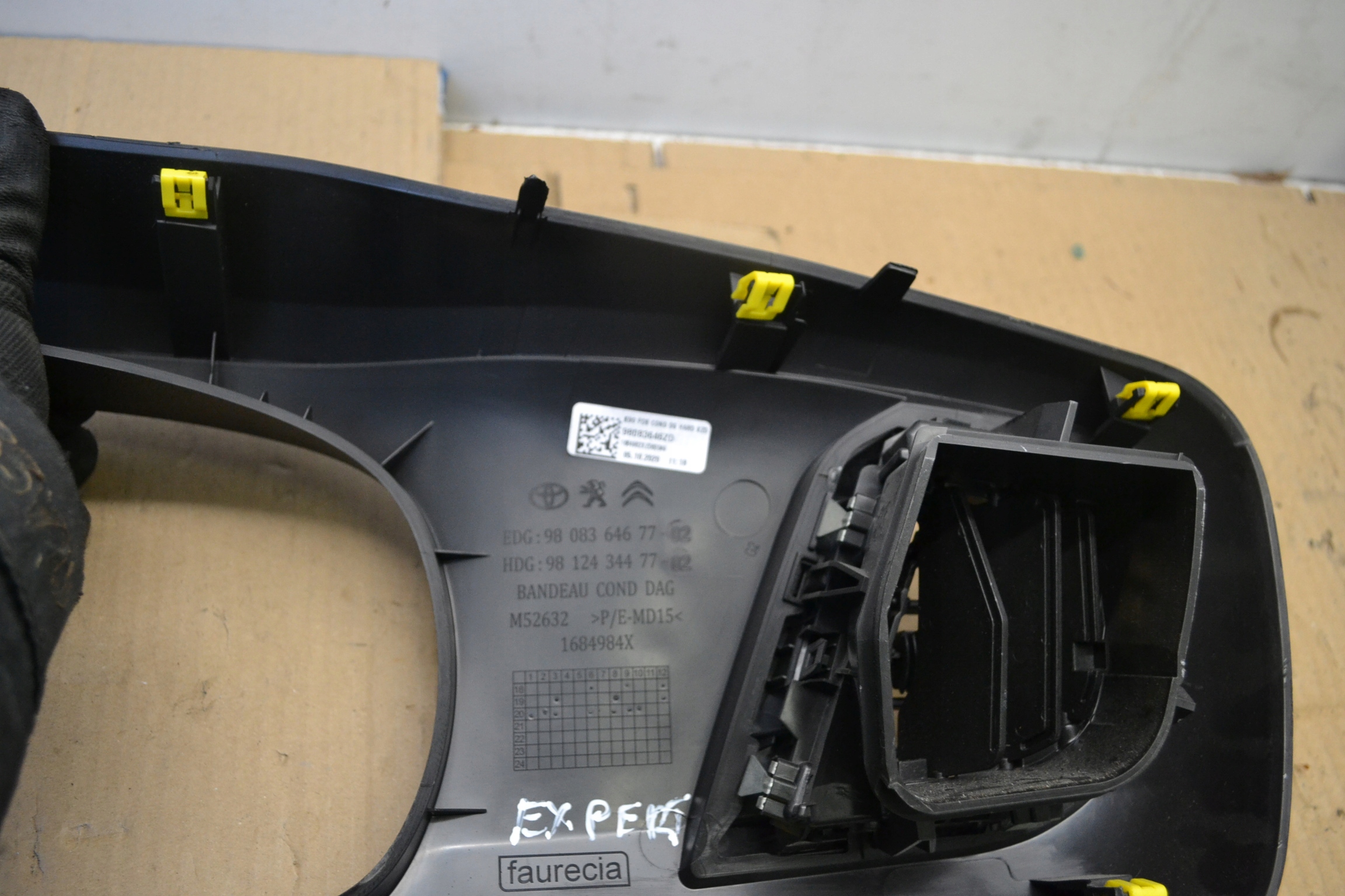 cover instrument panel frame CITROEN JUMPY III 9808364677 98340416zd