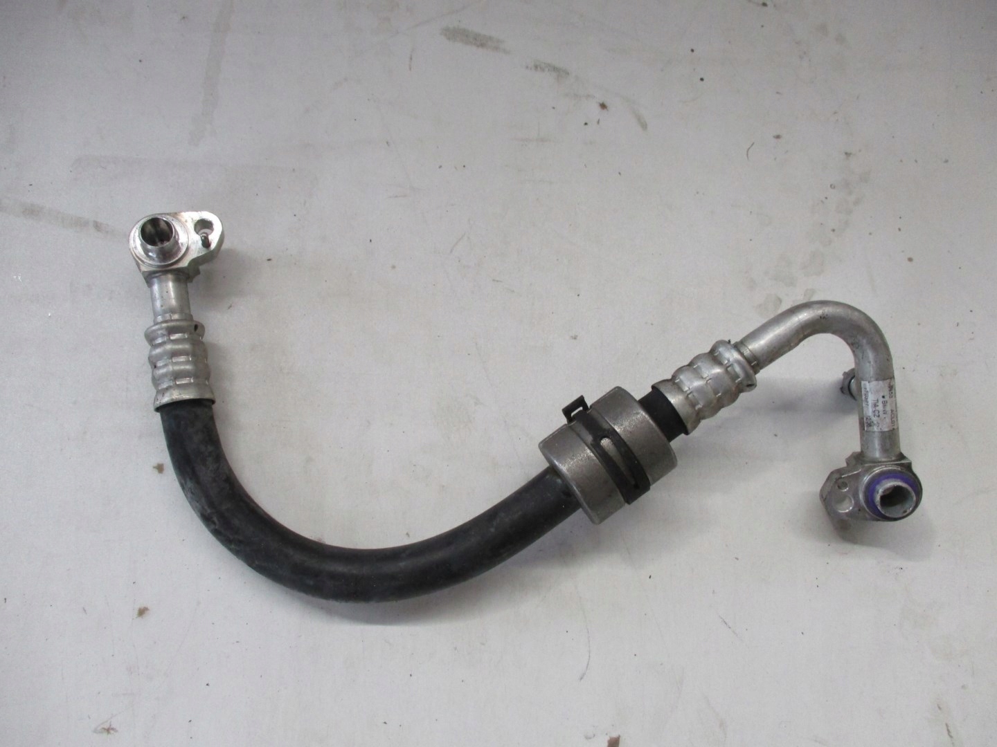 tömlő klíma BMW G11 G12 9321594