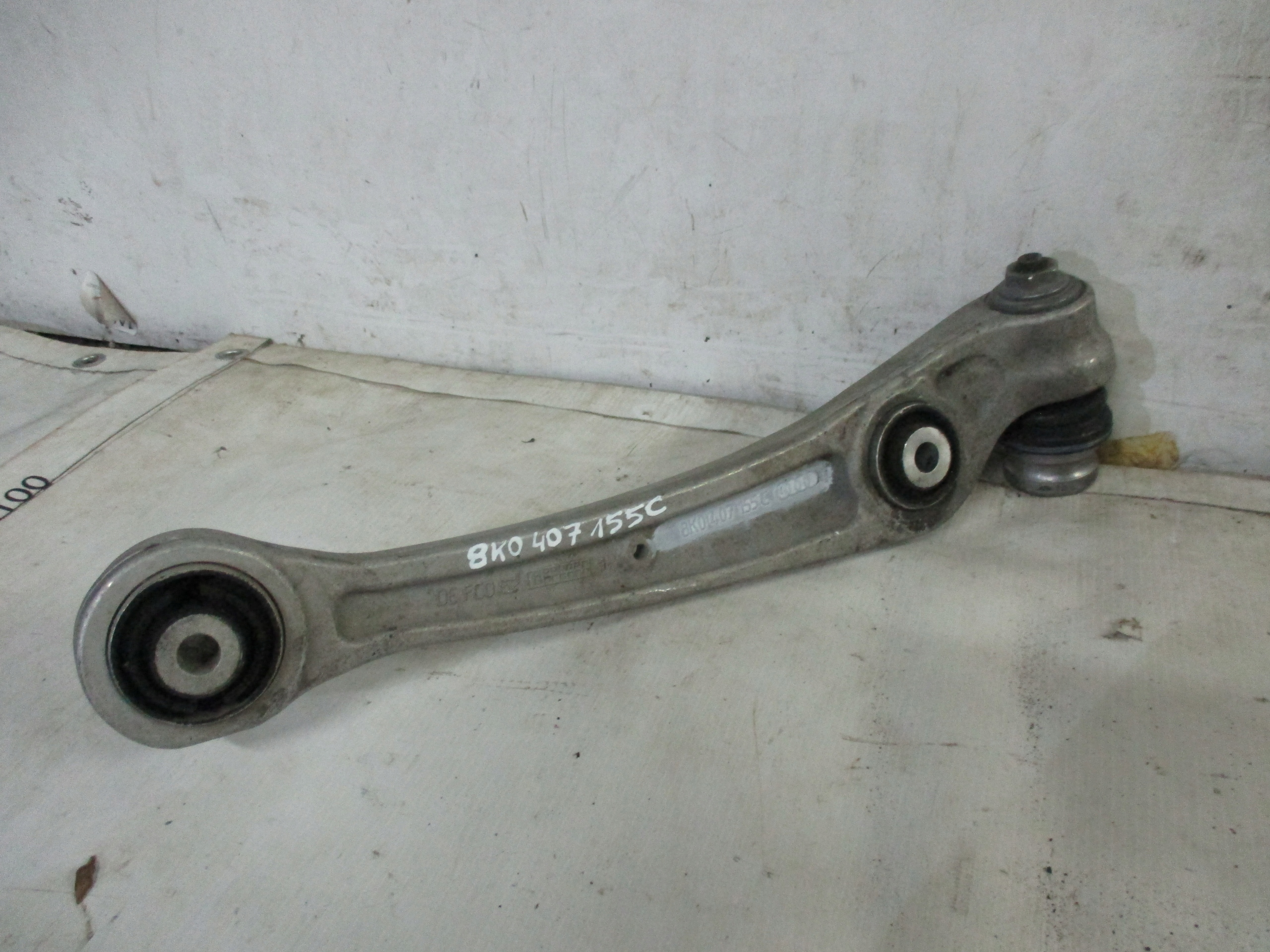 arm left lower front front Audi A4 B8 8K0407155C
