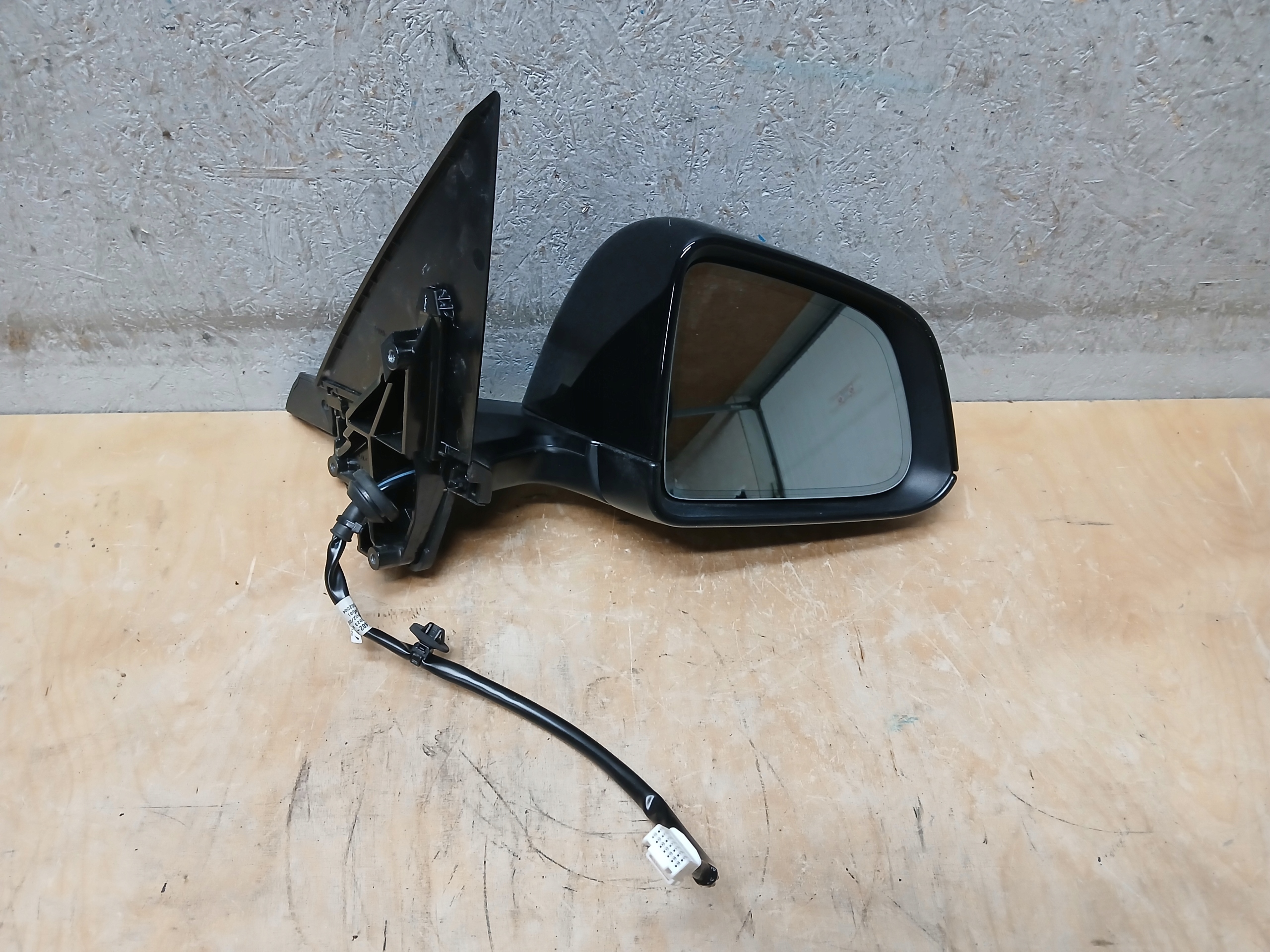 mirror right TESLA Y 11PIN