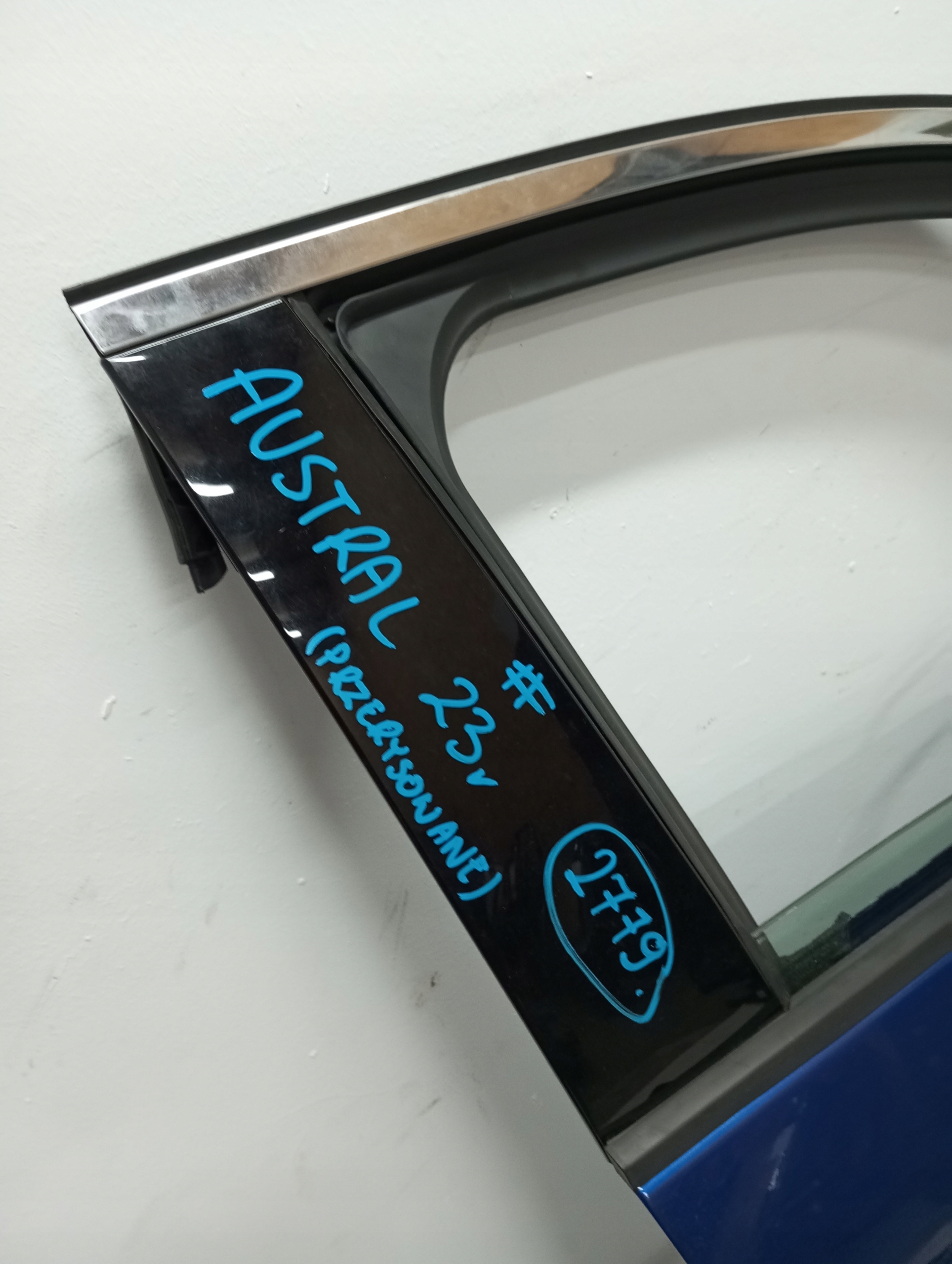 door right front RENAULT AUSTRAL 23R