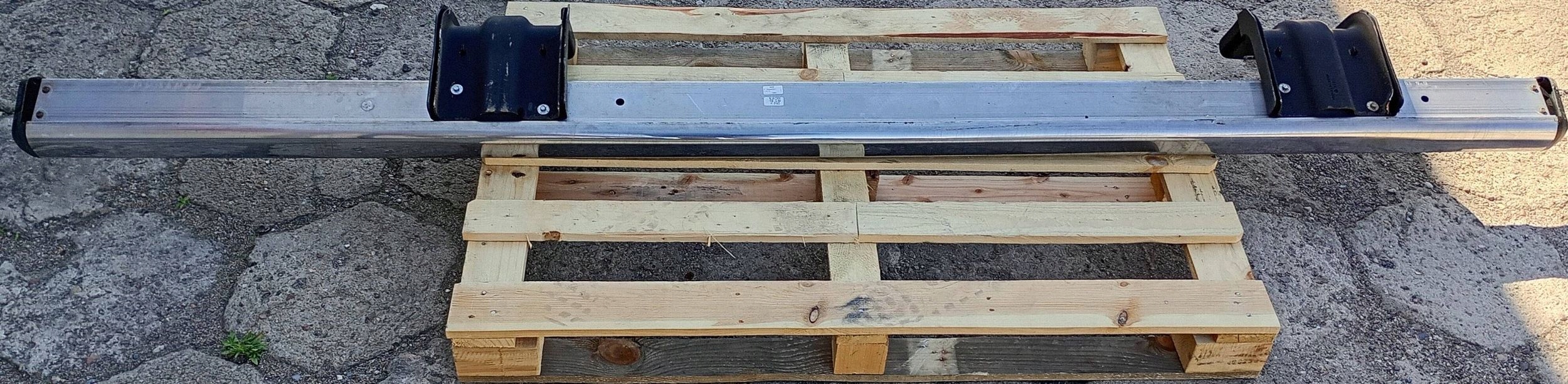 threshold stopien orurowanie moulding side left left Dodge RAM 1500 2019
