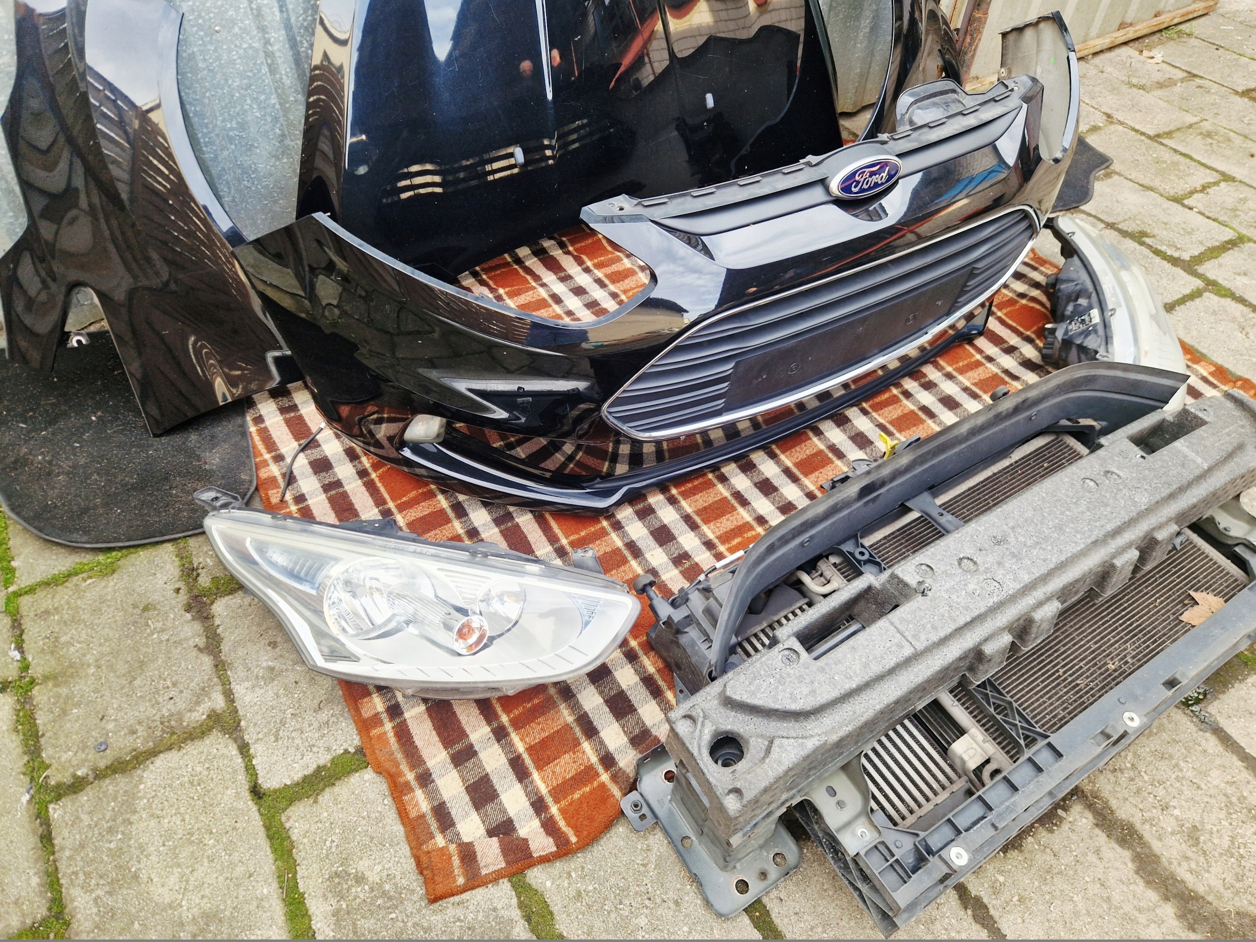 FORD B-MAX BMAX front complete bonnet tension belt bumper lights fenders colour KC