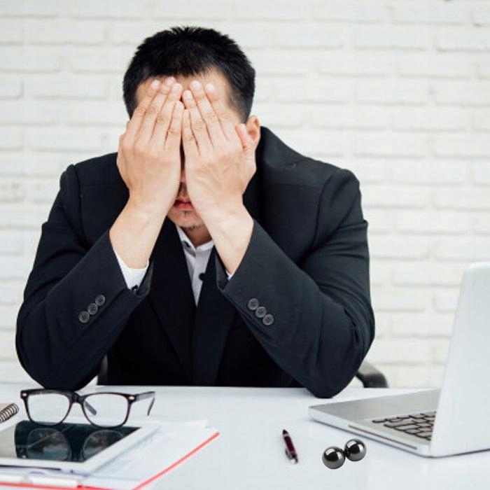 ŚPIEWAJĄCE MAGNESY KULKI ANTYSTRESOWE Wiek dziecka 3 lata +