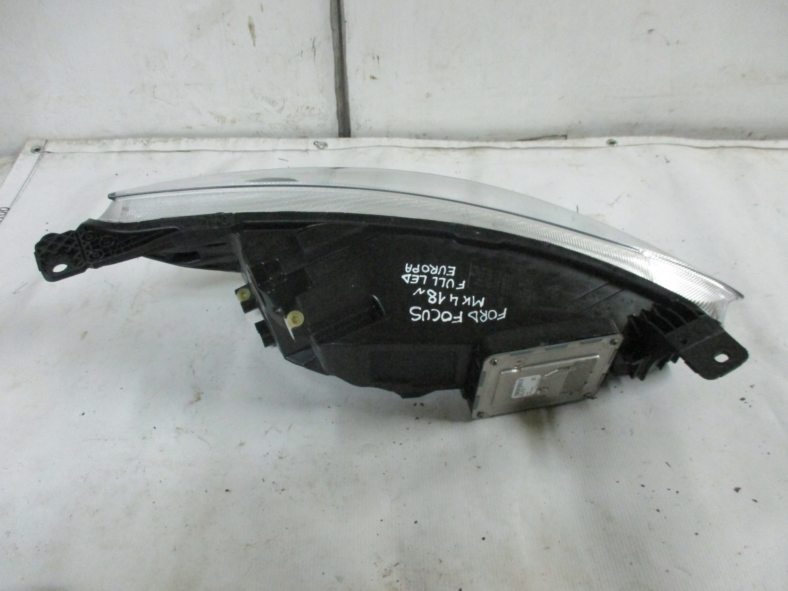 light left front front Ford Focus MK4 Full led JX7B-13E015-CE