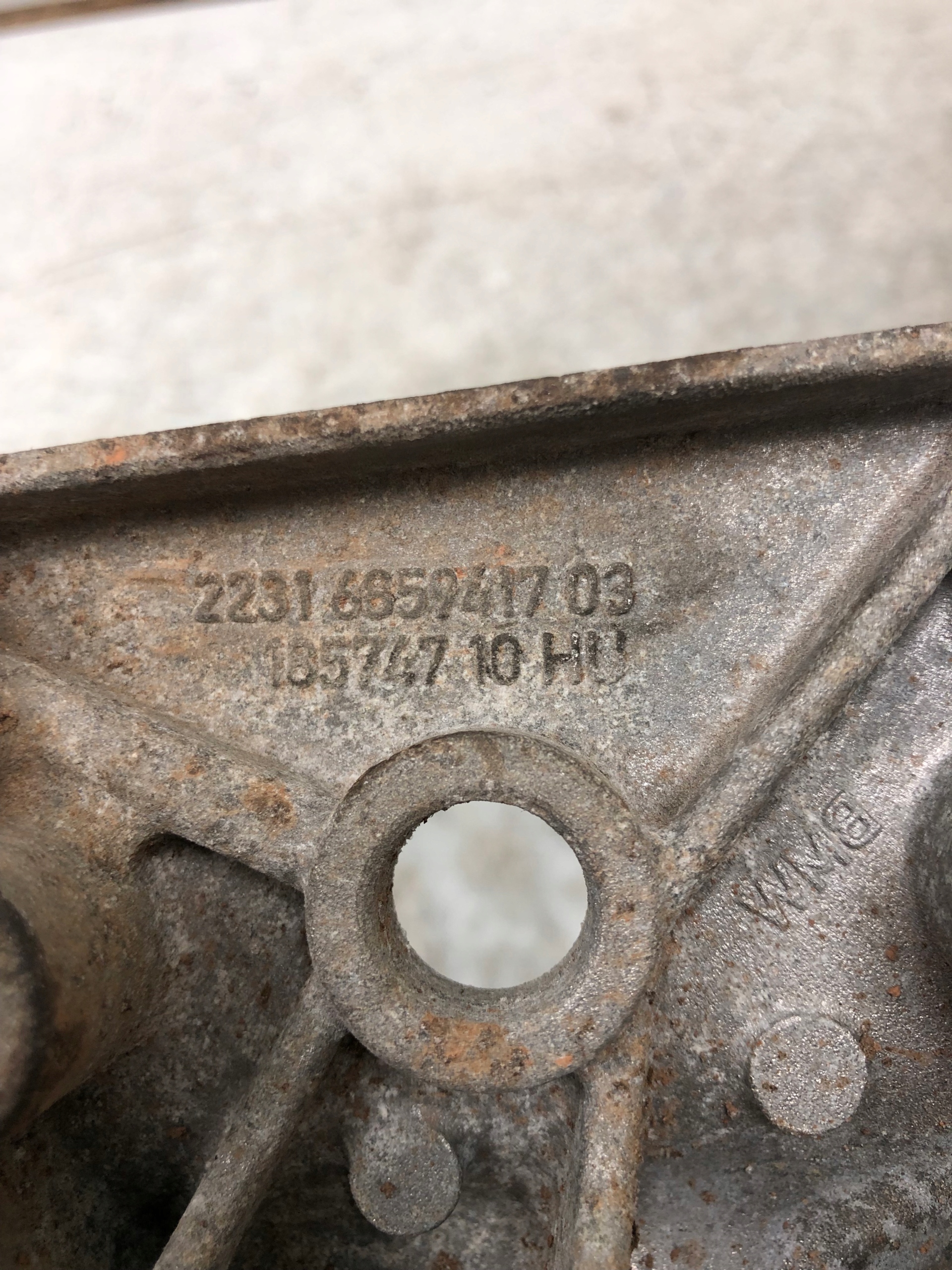 support gearboxes BMW F31 LCI 6859417