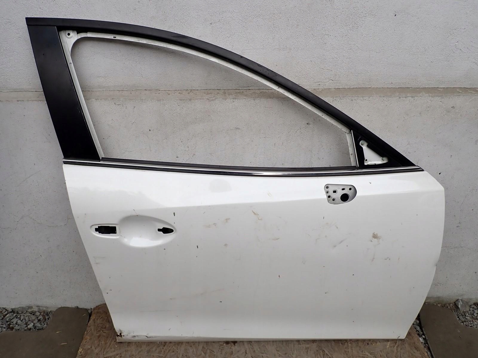 door right front right front MAZDA 3 III BM 2013-2019R BJS758010