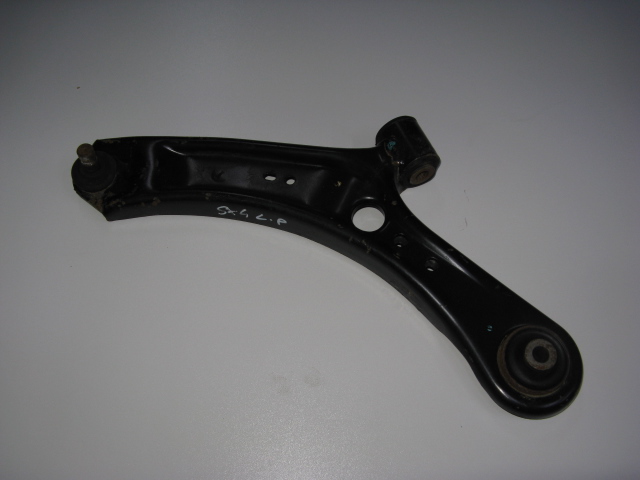 arm left front SEDICI,SUZUKI SX4