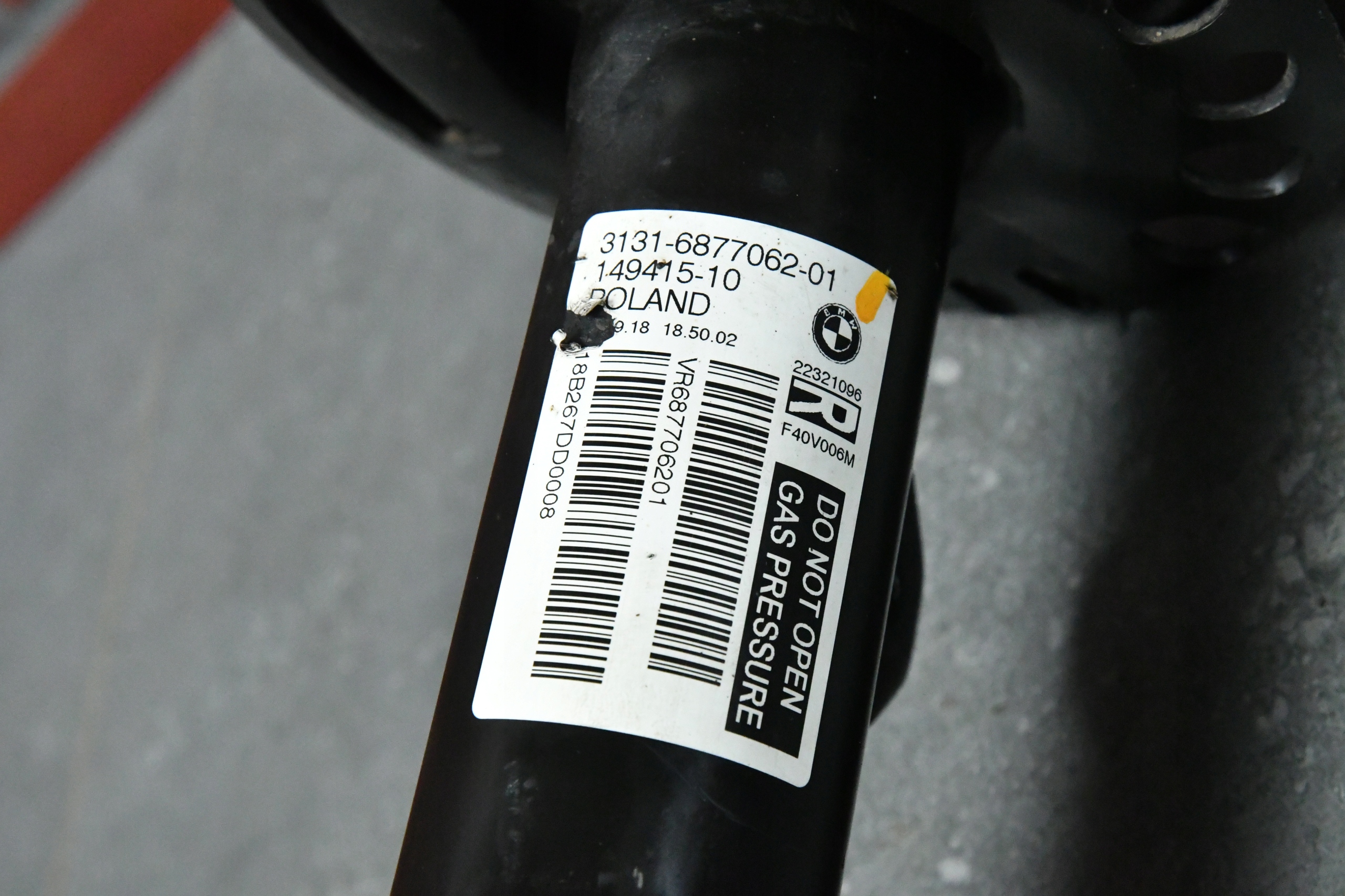 shock absorber right front front BMW 1 F40 2 F44 6877062