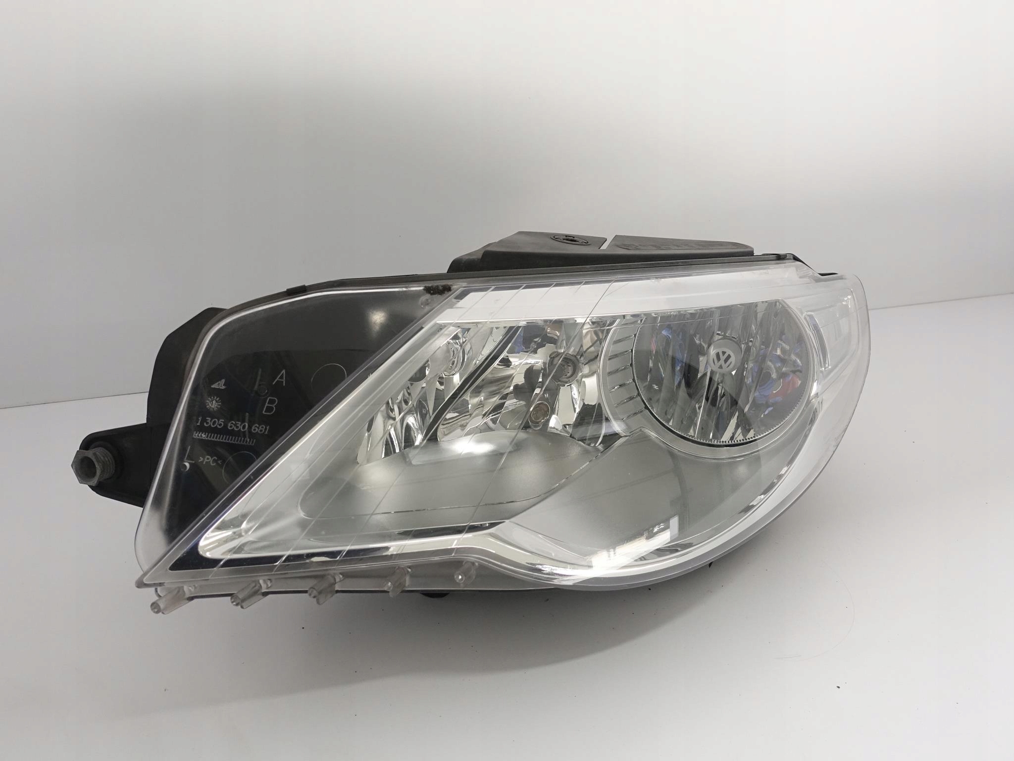 VW PASSAT CC 3C8 08-11 left light ZWYKLA H7 front