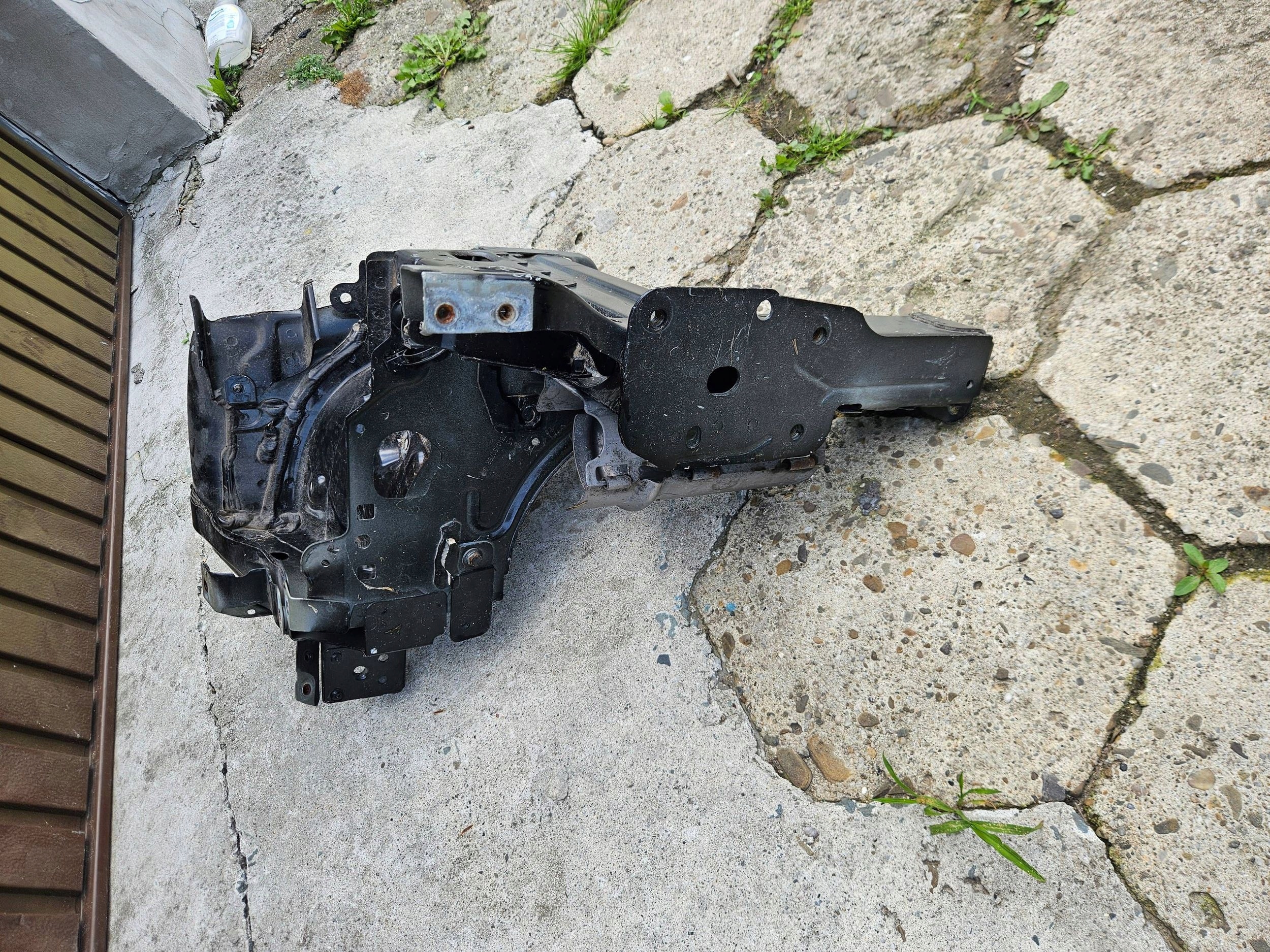 Renault Megane III 3 09- 751180003r right side quarter front