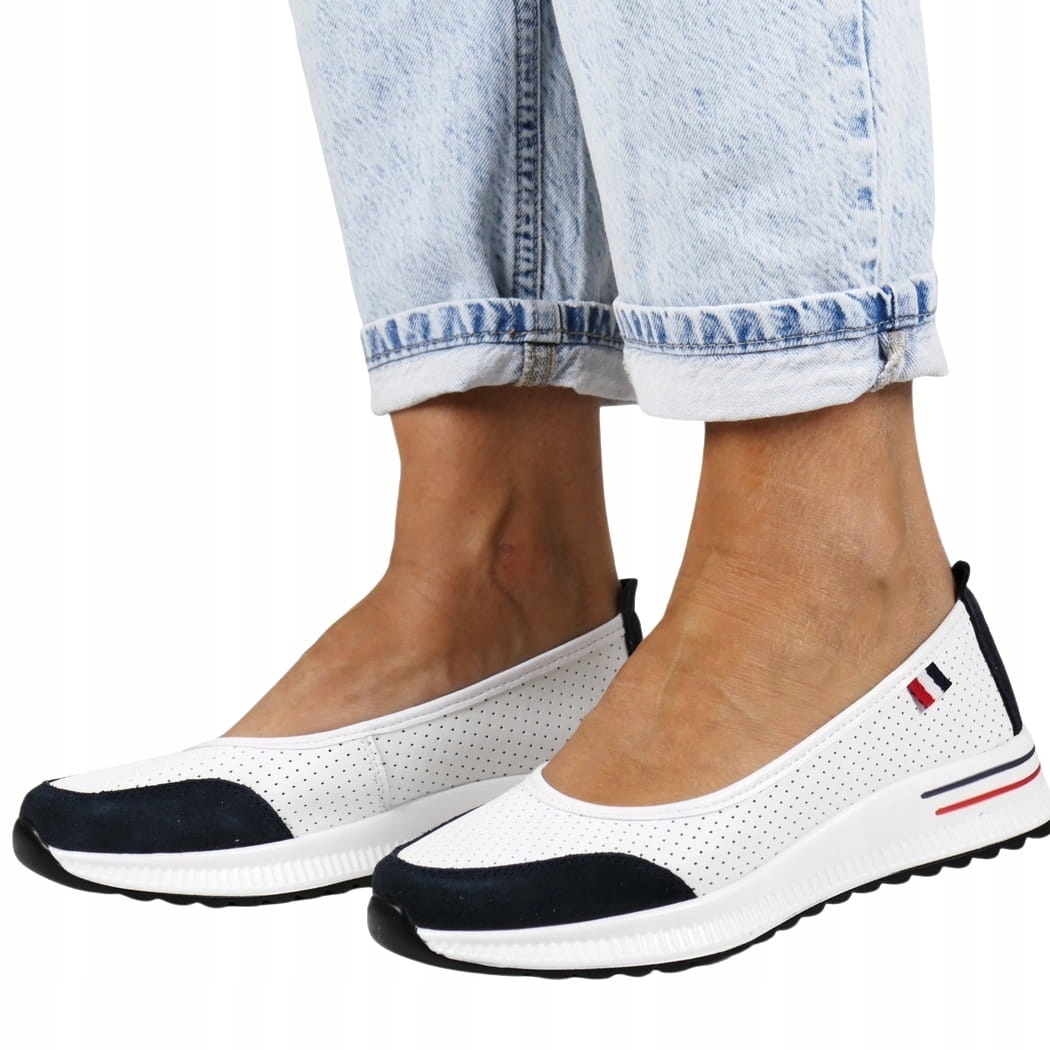 Polobotky Z Přírodní Kůže, Perforované Sportovní Baleríny, Bílo-modré,