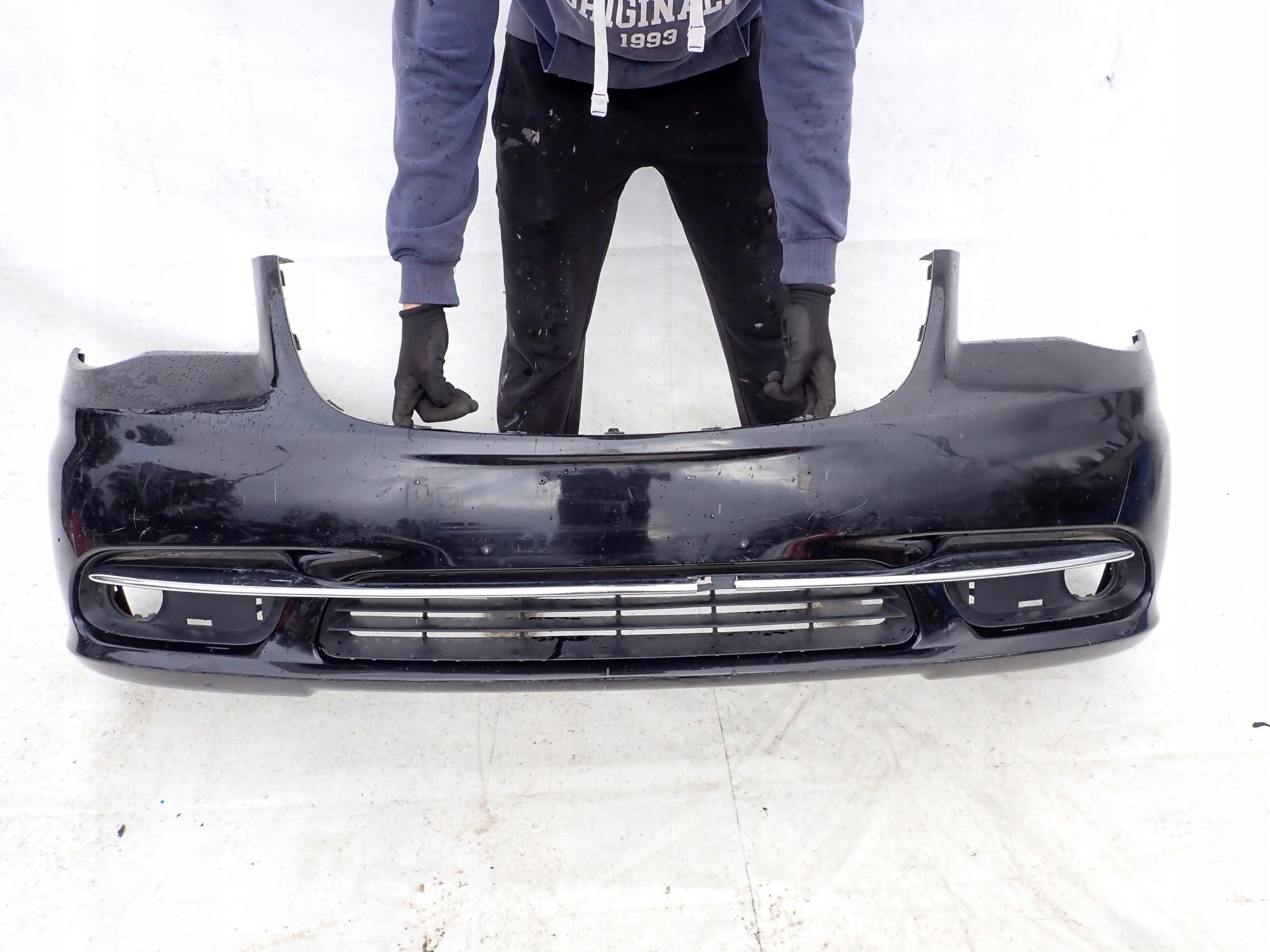 CHRYSLER GRAND VOYAGER LIFT V 10- bumper front