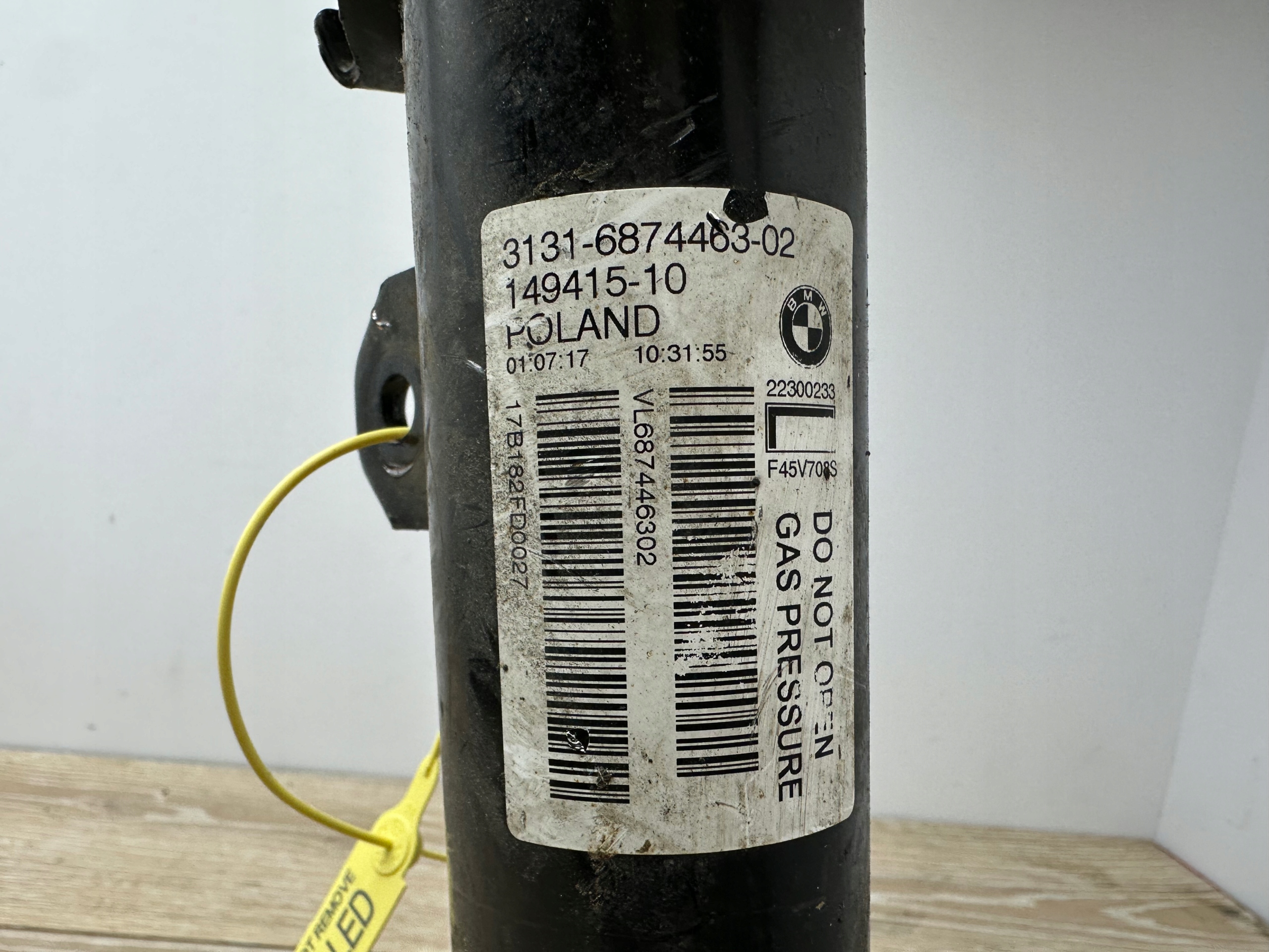 shock absorber left front front 2.0d BMW F45 F46 6874463