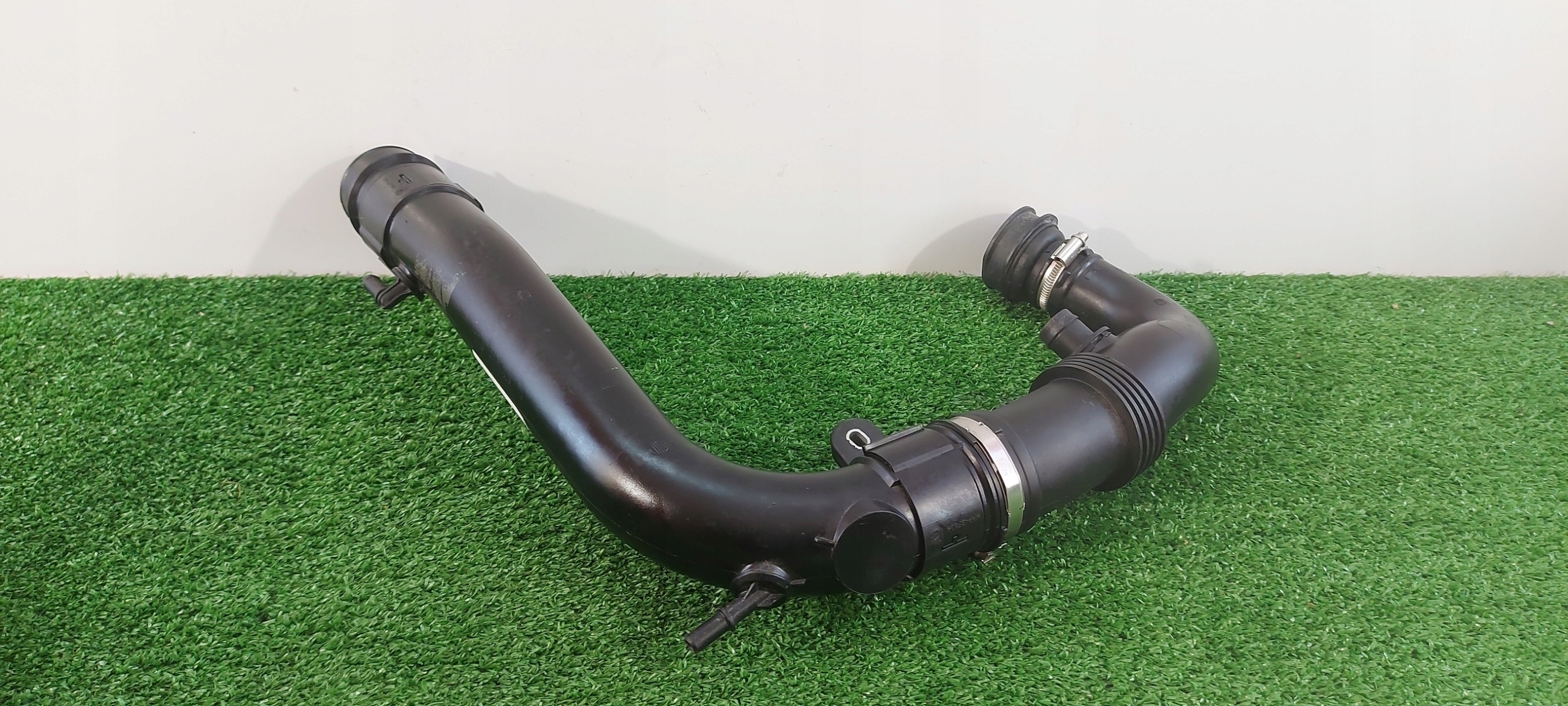 wiring pipe air FORD FOCUS MK3 FIESTA 1.0 B