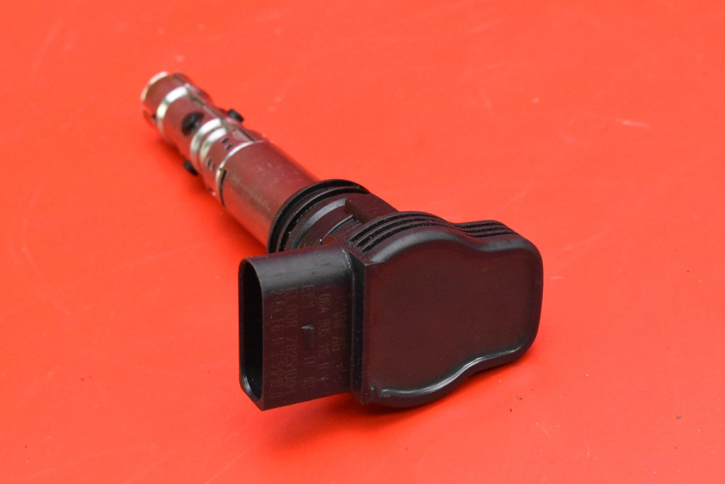 coil ignition 06A905115D AUDI A4 B6 2.0 20V 130 KM 00-05