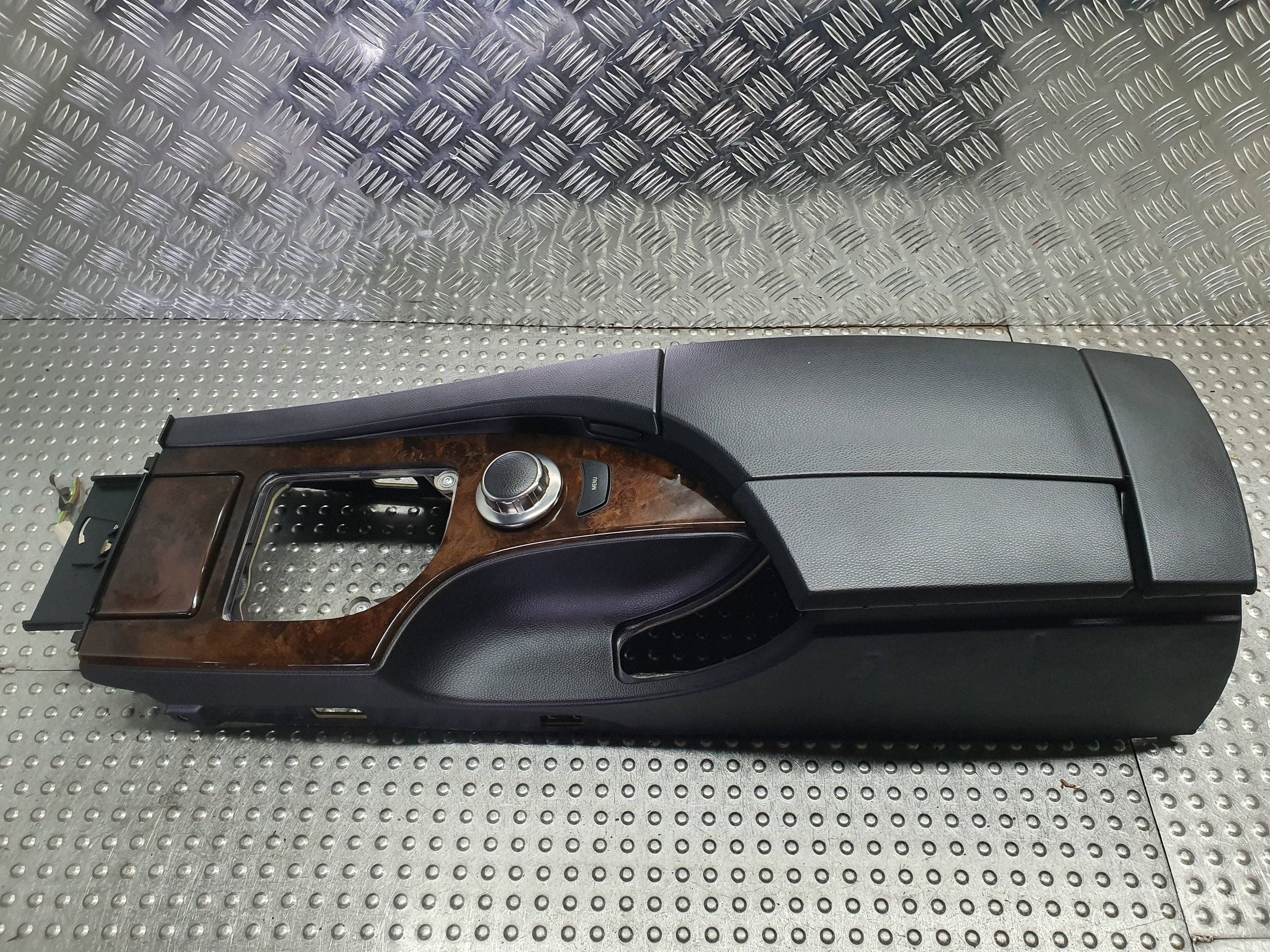 TUNEL central armrest POKRETLO IDRIVE EU 7034086 6963051 BMW E60 E61