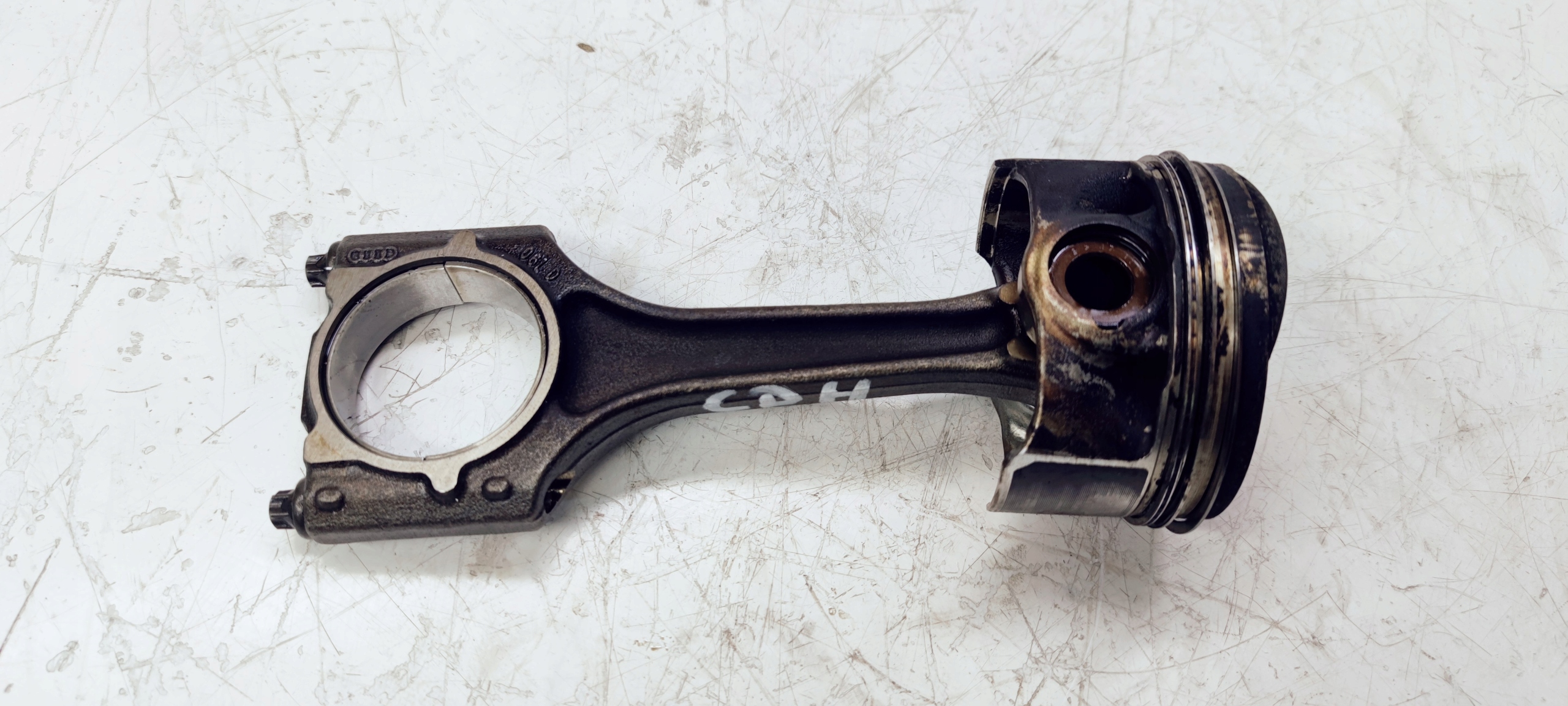 PISTON + BIELLE AUDI A4 A5 Q5 1.8 TFSI 06LD 06HBM