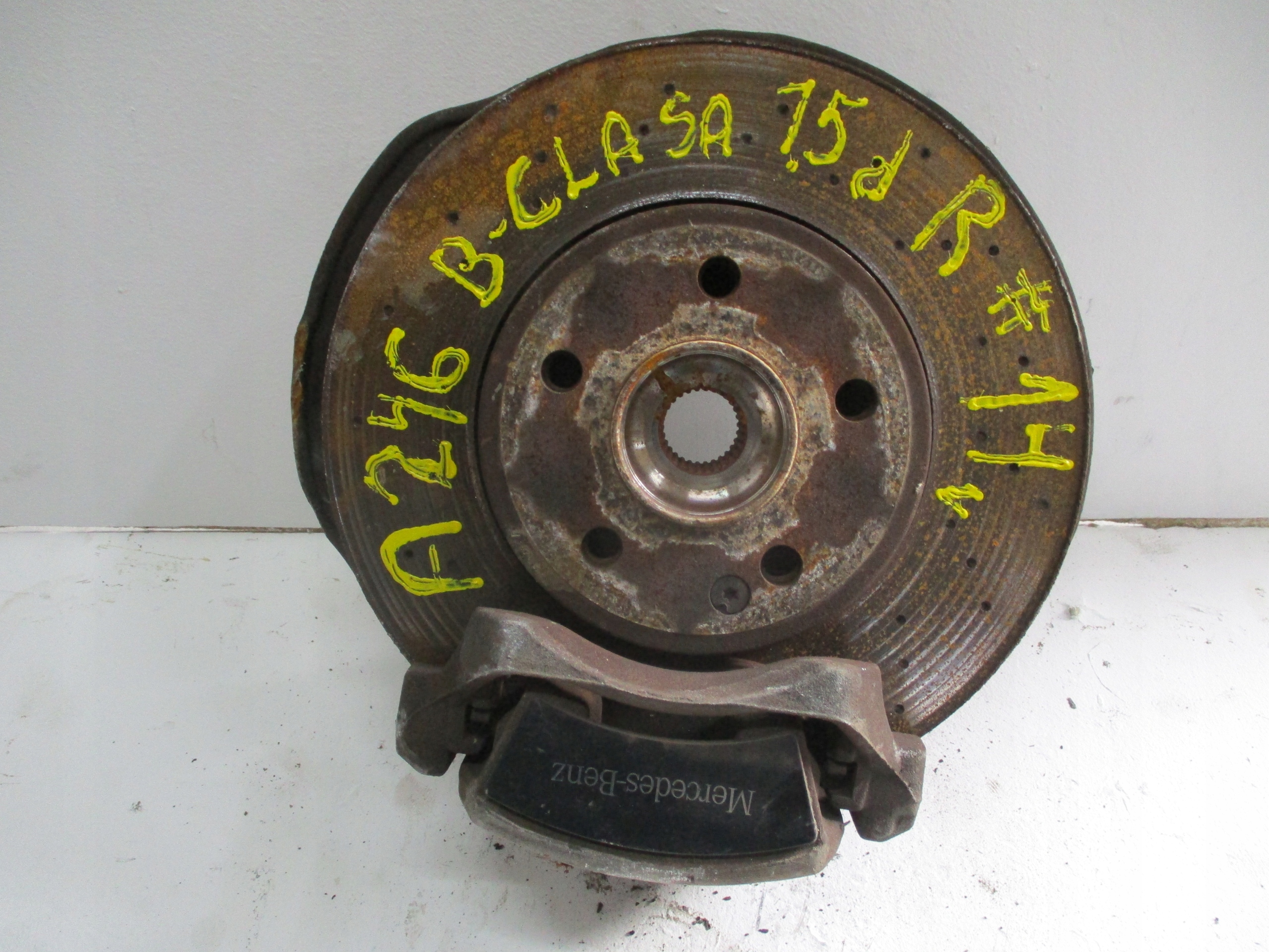 swing swings MERCEDES B-KLASA 246 front