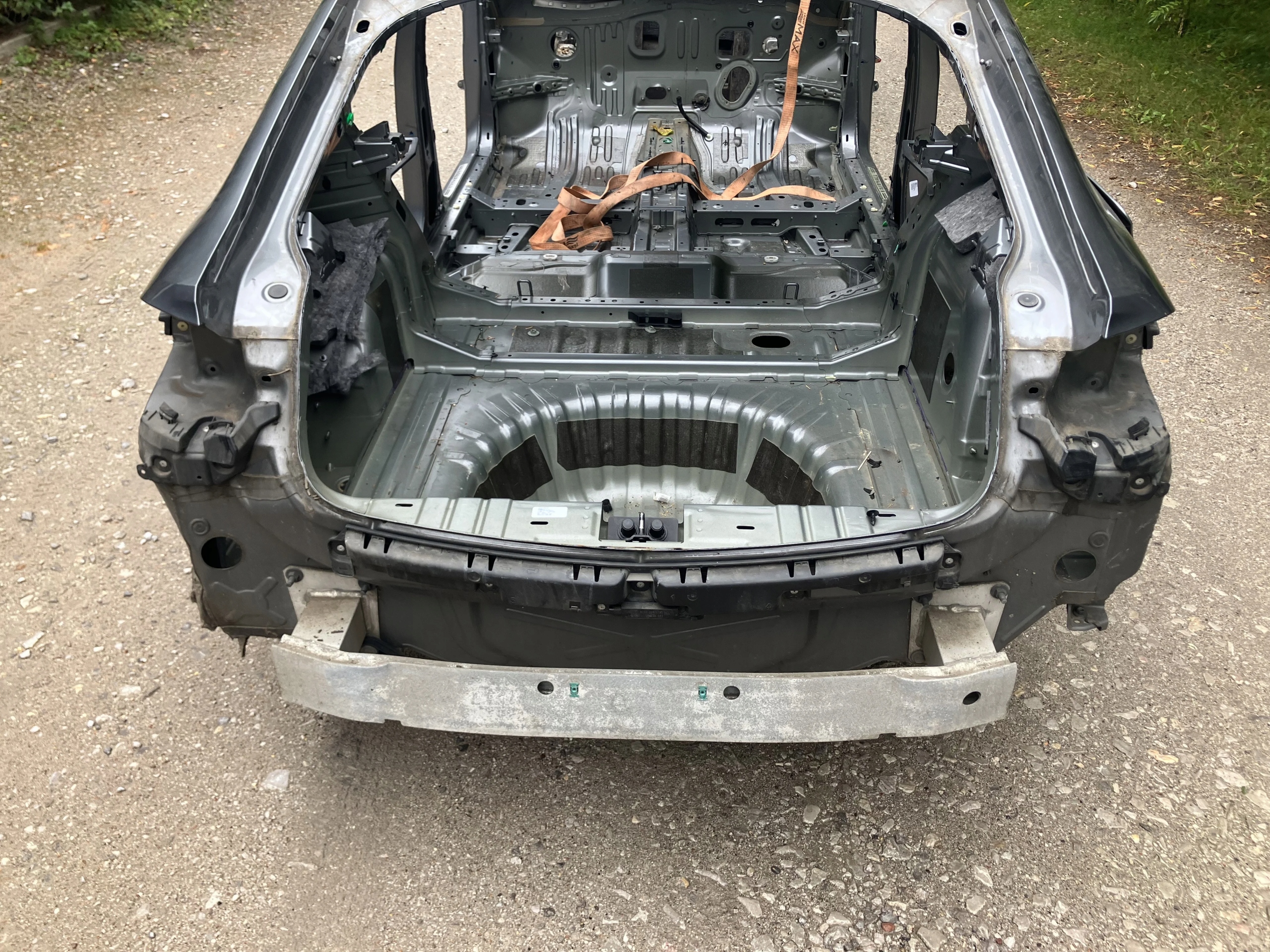 PAS TYLNY WANNA OPEL INSIGNIA B HB 17- Z10B