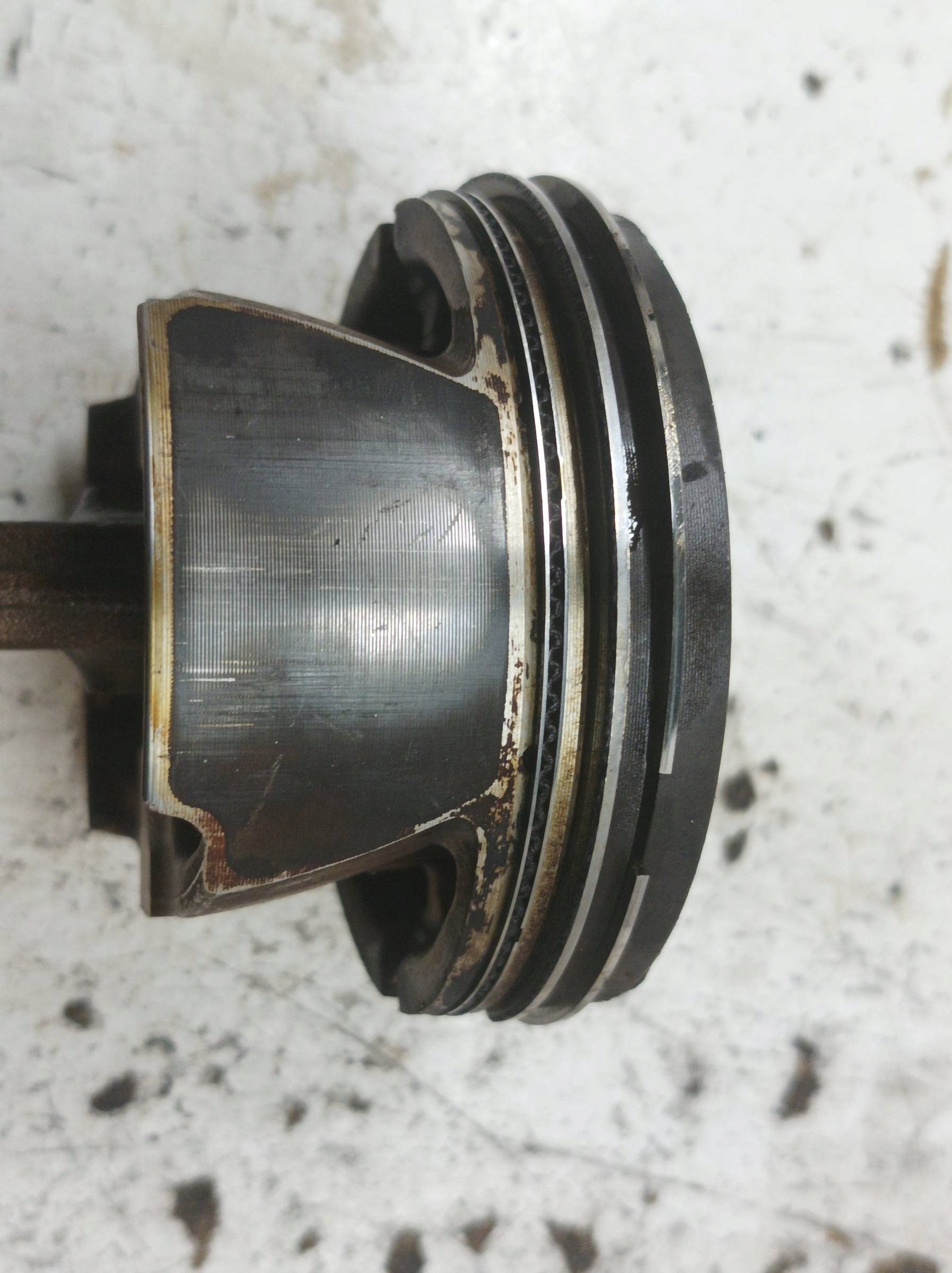 pistone Biella 2.0 FSI Seat Altea e (2004- )