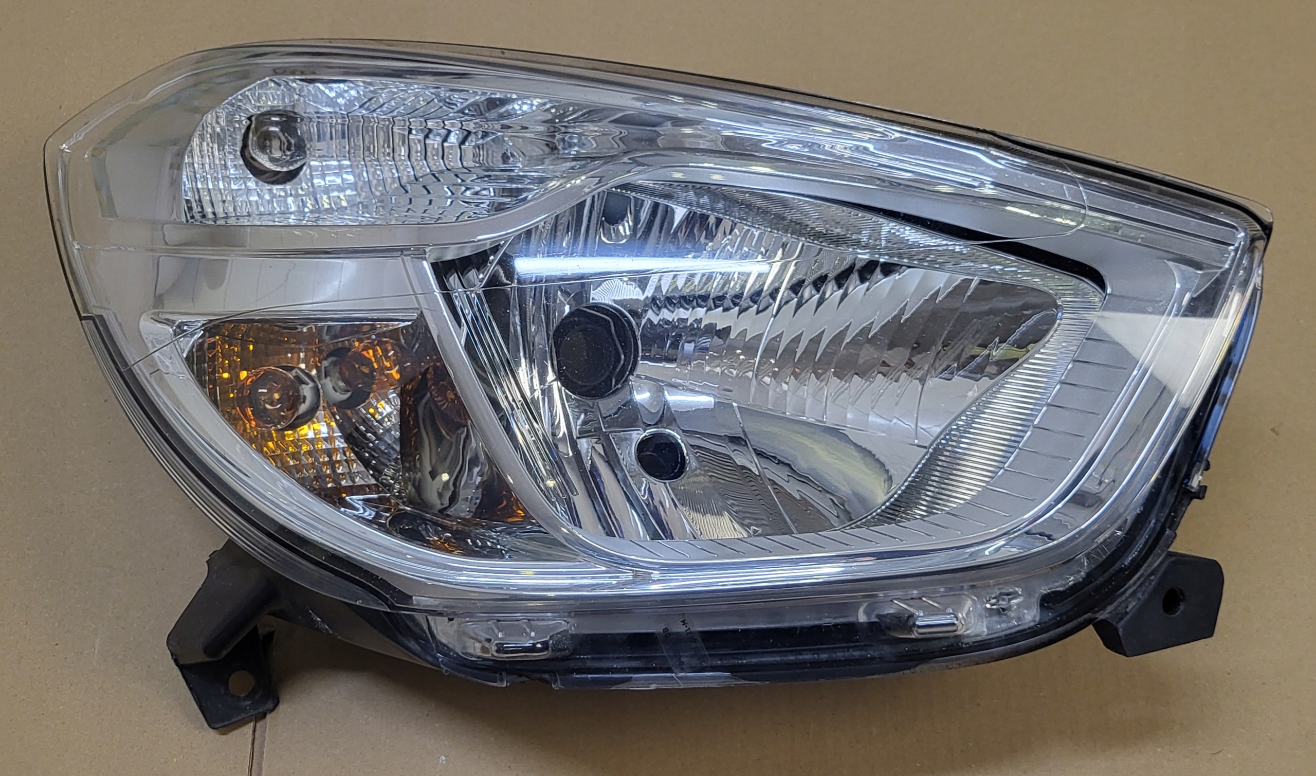 light REFLEKTOR VALEO right R front DACIA DOKKER LODGY OE EUROPA