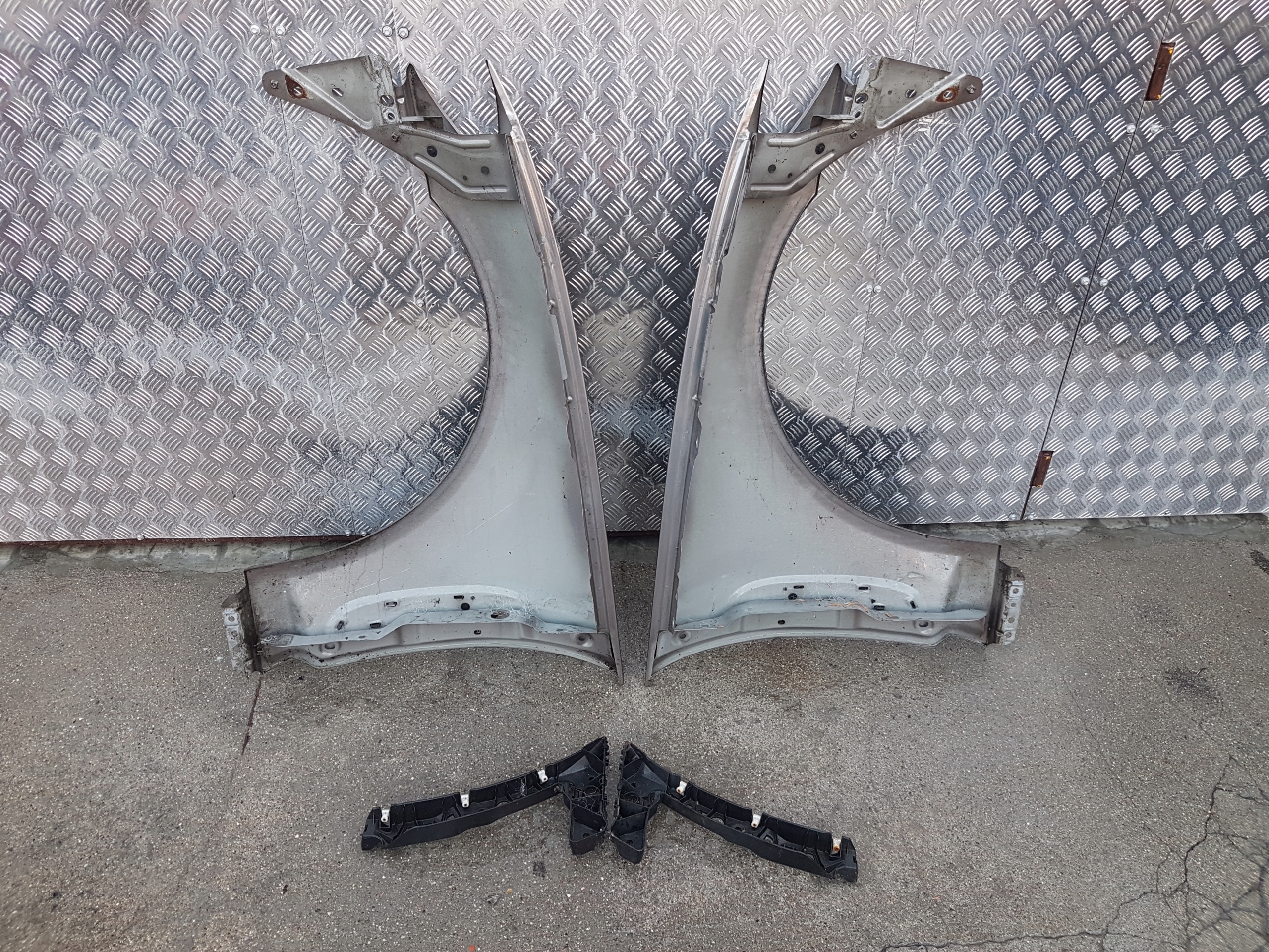 PARAFANGO DESTRA JAGUAR XF X250 07-11