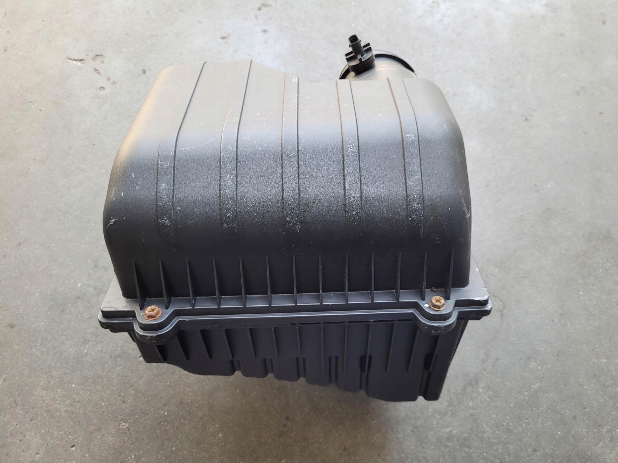 Gehäuse filter luft Luftmassenmesser SSANGYONG RODIUS II 2.2 D XDI