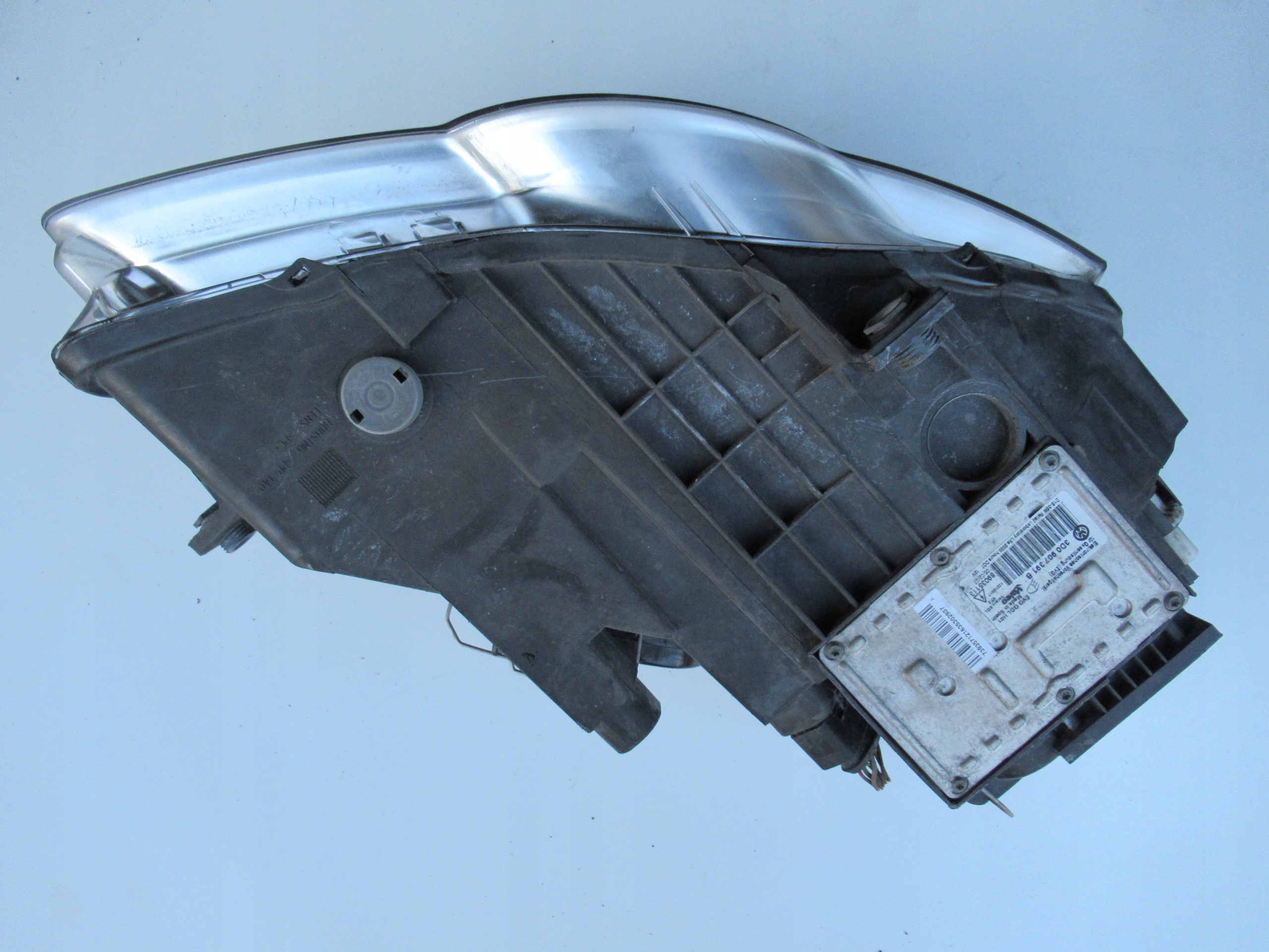 VW PASSAT B6 Licht links vorne XENON 3C0941751G EU
