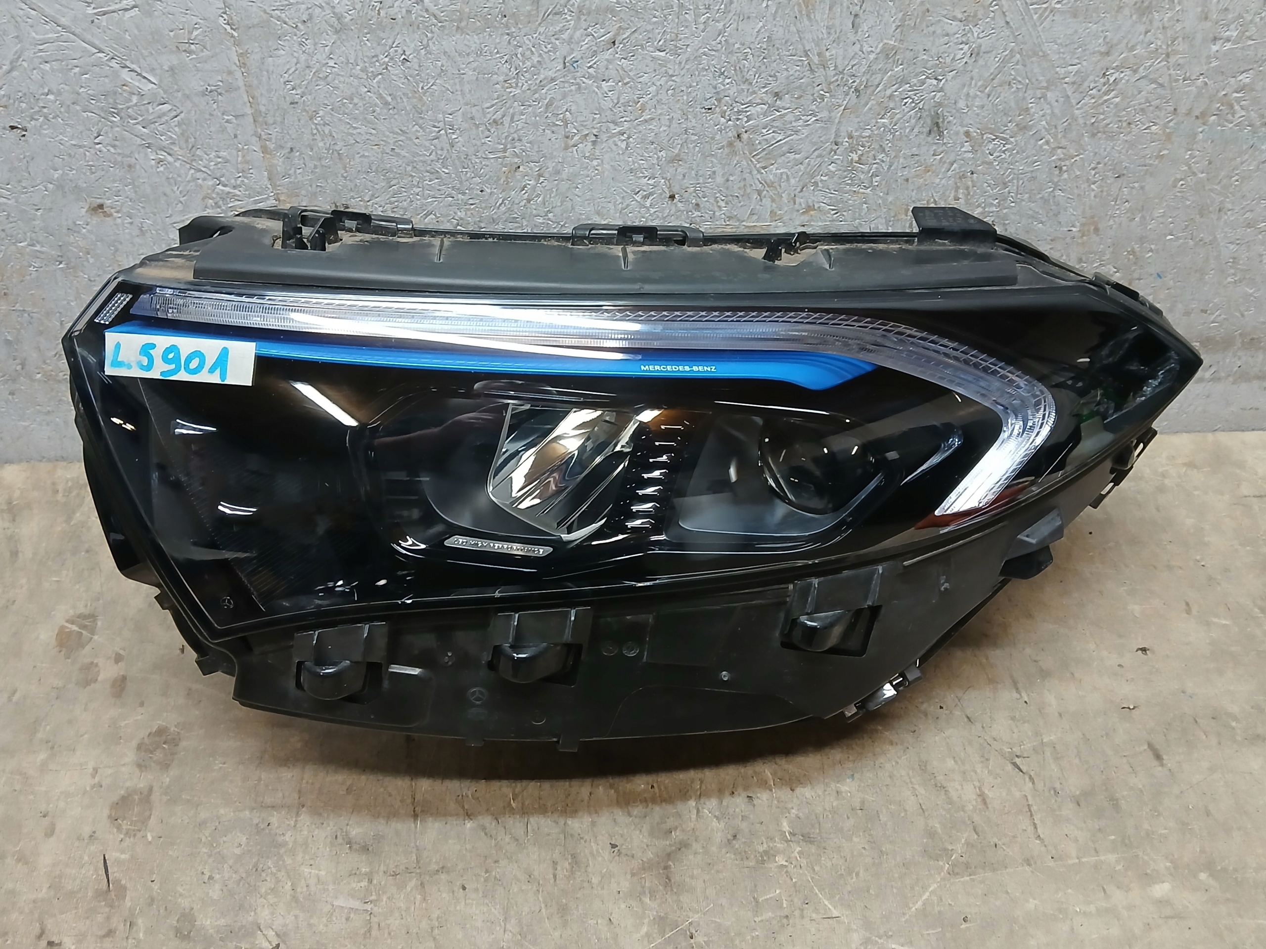 light front left MERCEDES EQA EQB W243 FULL LED HP A2439068900